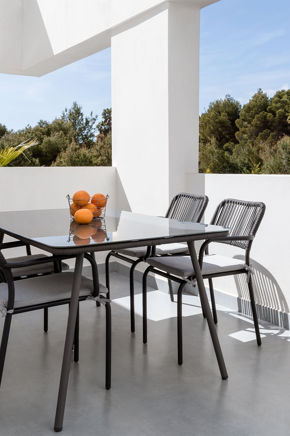 Tuinset met tafel en 4 stoelen Arhiza, galerij beeld 1