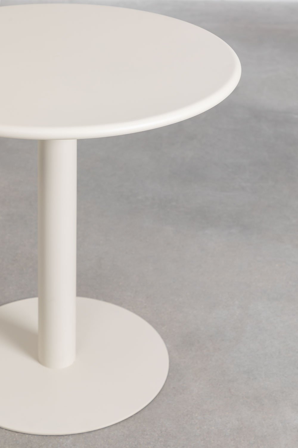 Mizzi ronde tafelset Ø70 cm en 2 Tupah tuinstoelen van polypropyleen en ijzer, galerij beeld 5