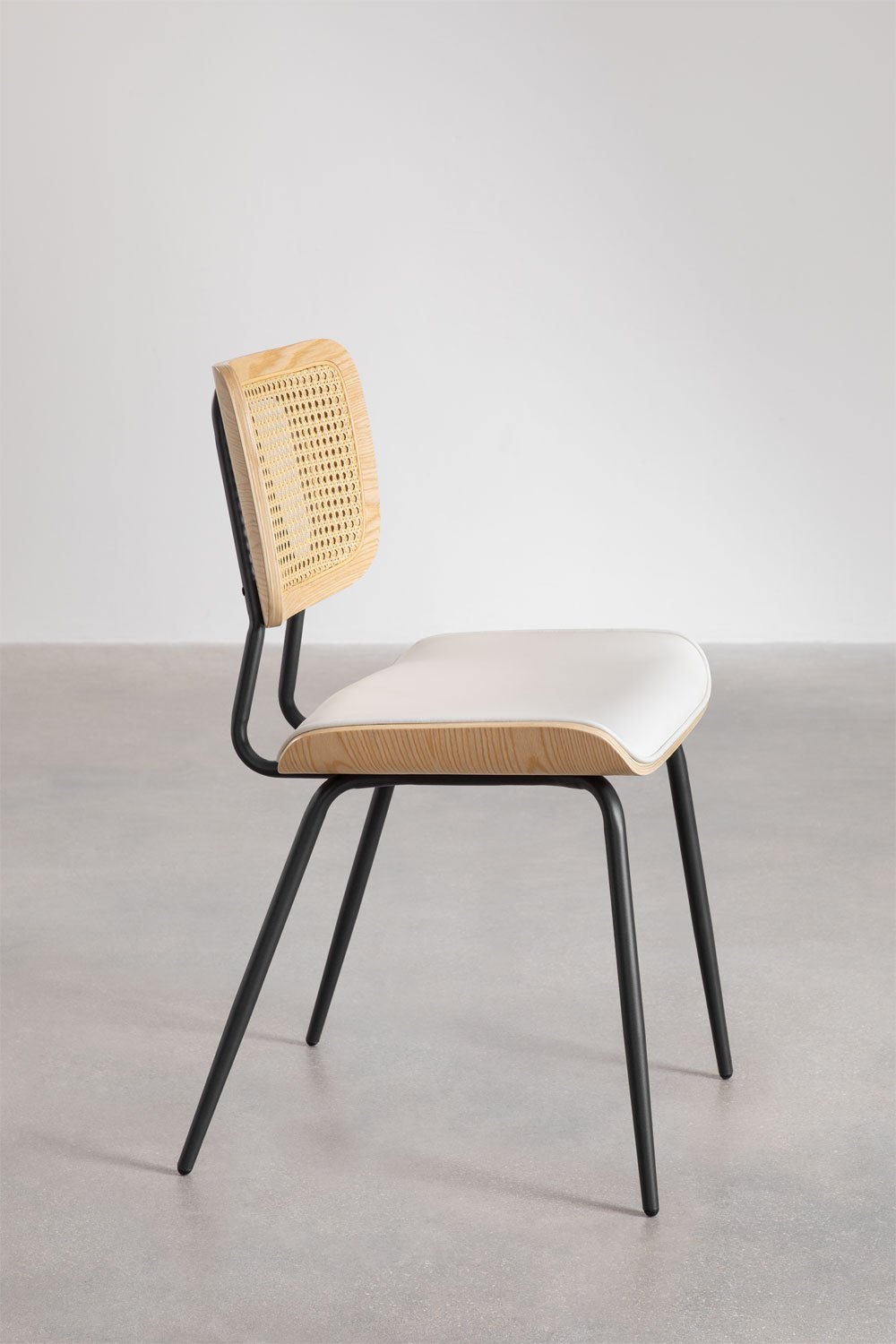 Set van 2 eetkamerstoelen van hout, rotan en kunstleer Raysa, galerij beeld 3