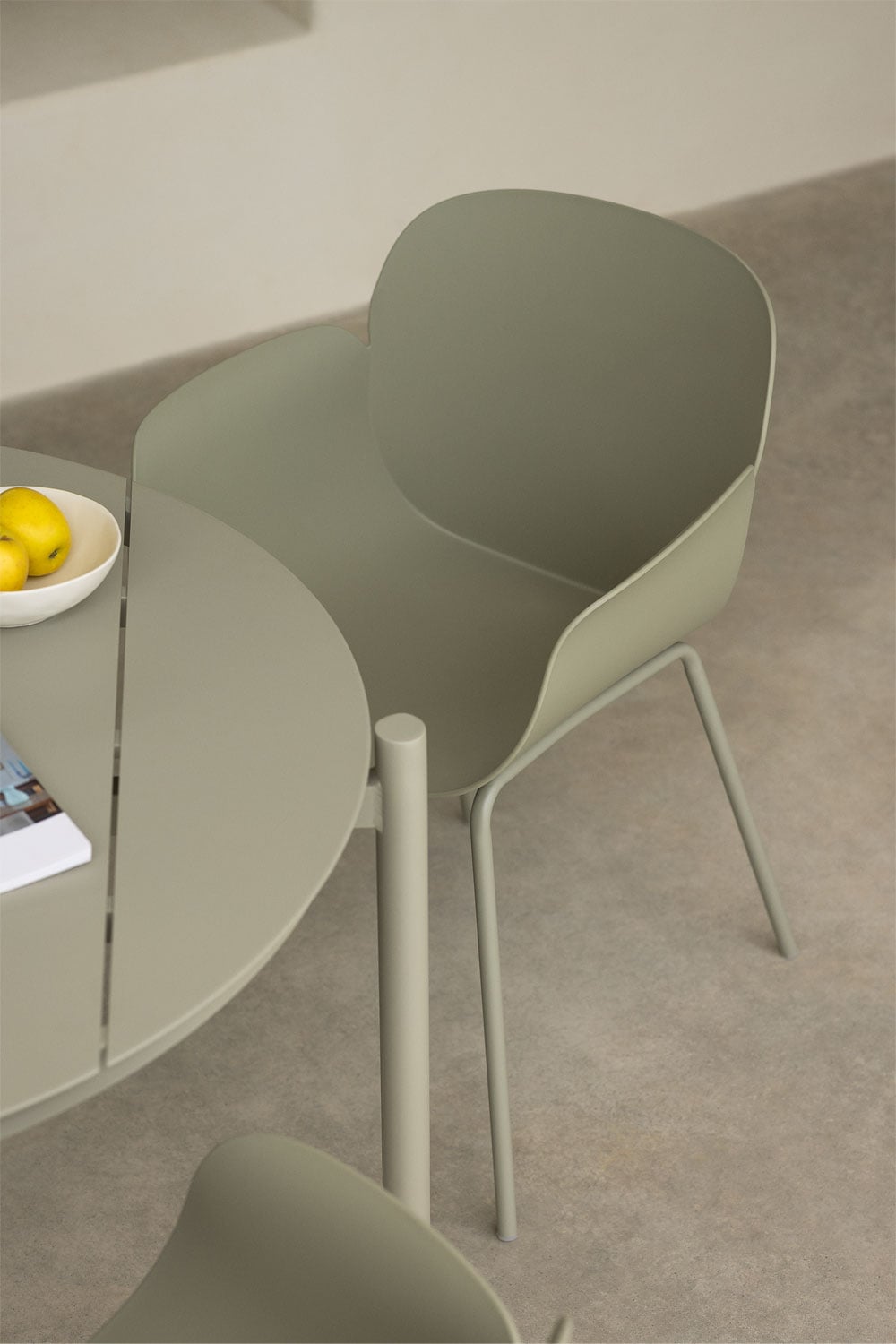 Pack van 4 tuinstoelen van polypropyleen en staal Lynette, galerij beeld 1