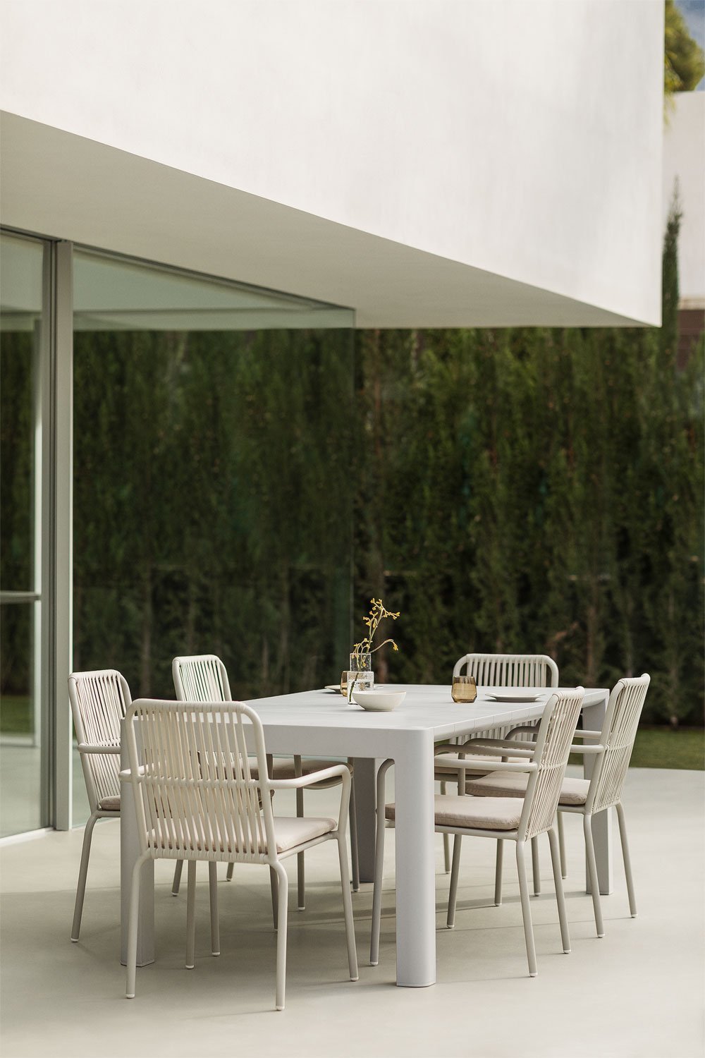 Arnadine rechthoekige tafelset (180x100 cm) en 6 Alberta aluminium stapelbare tuinstoelen, galerij beeld 1