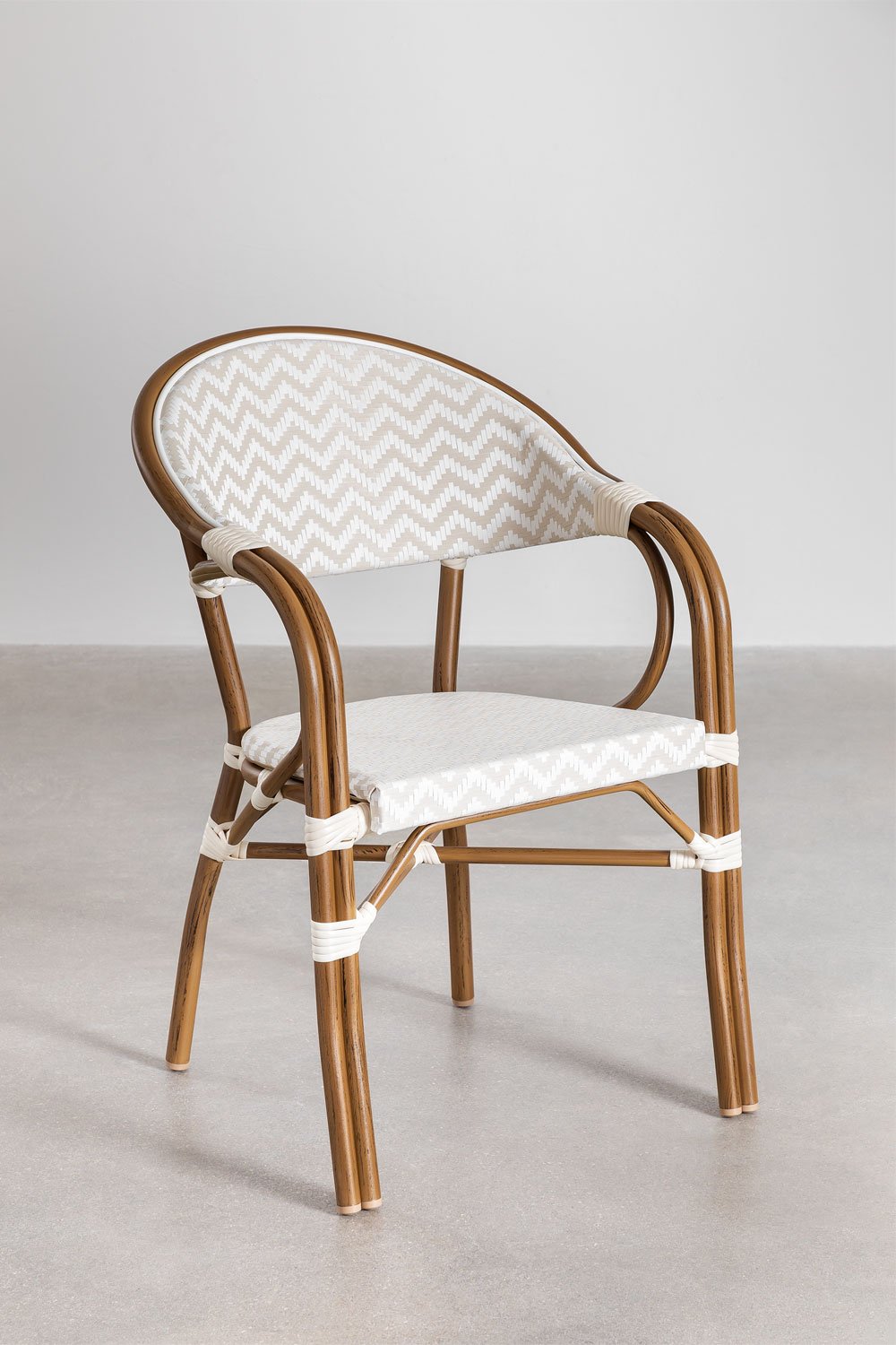 Brielle Bistro ronde tafelset, Ø80 cm, en 4 stapelbare aluminium eetkamerstoelen met armleuningen., galerij beeld 5