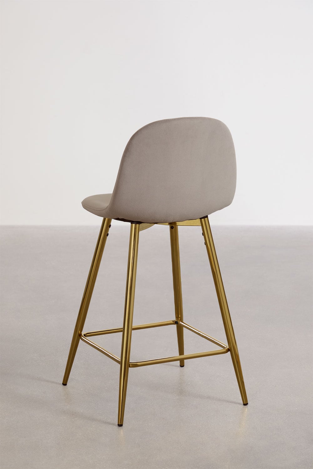 Set van 2 hoge krukken 65 cm van taupe grijs fluweel en gouden poten Glamm, galerij beeld 3
