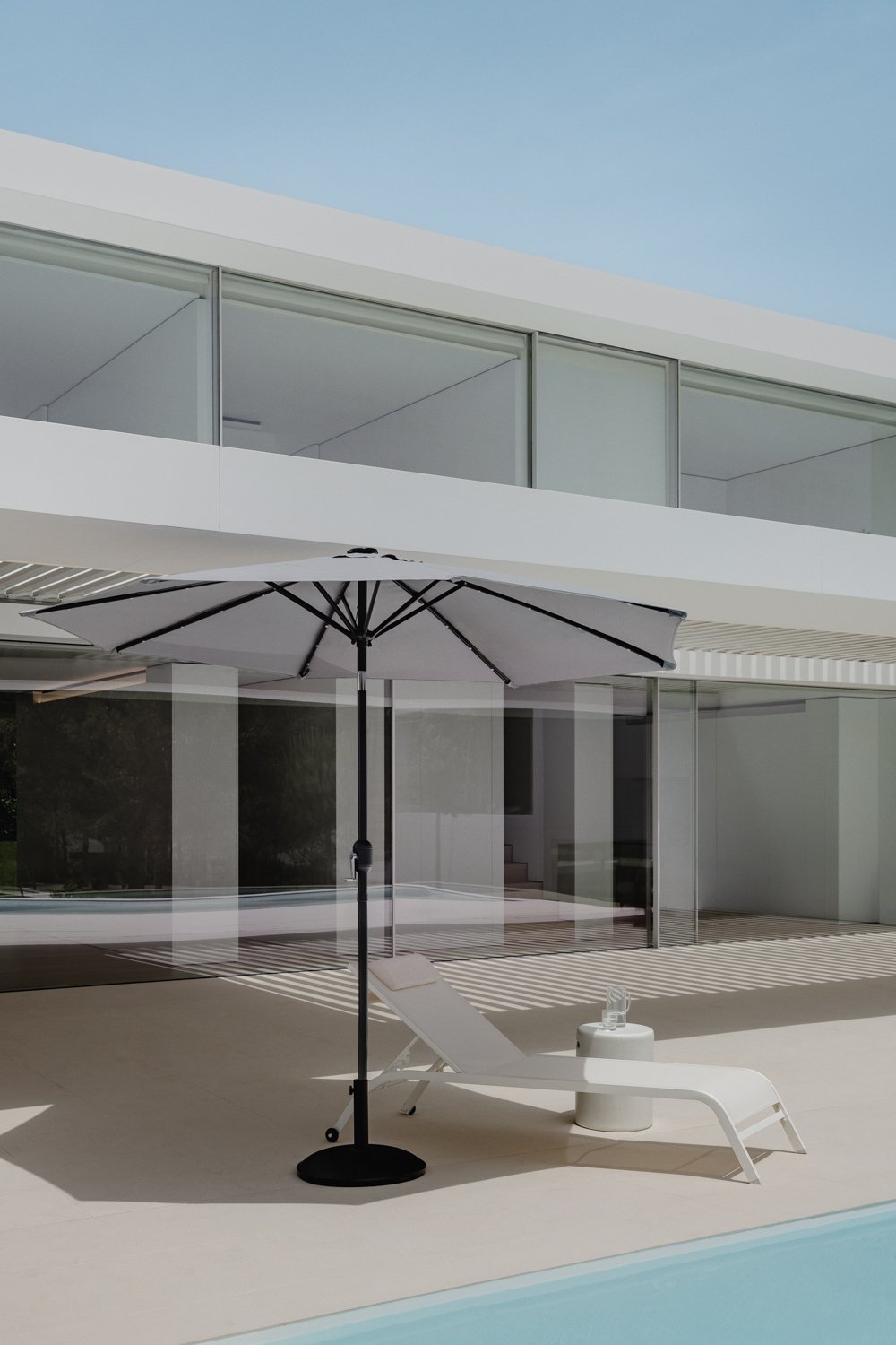 Parasol Ø270 cm met licht in stof en staal Uzombras, galerij beeld 10