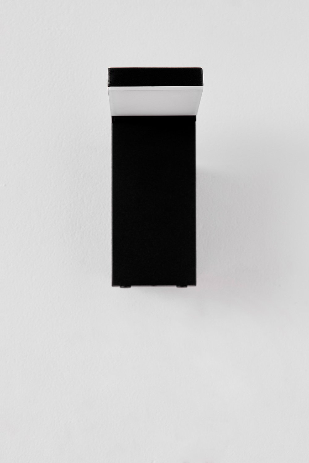 Luxore aluminium LED buitenwandlamp op zonne-energie, galerij beeld 3