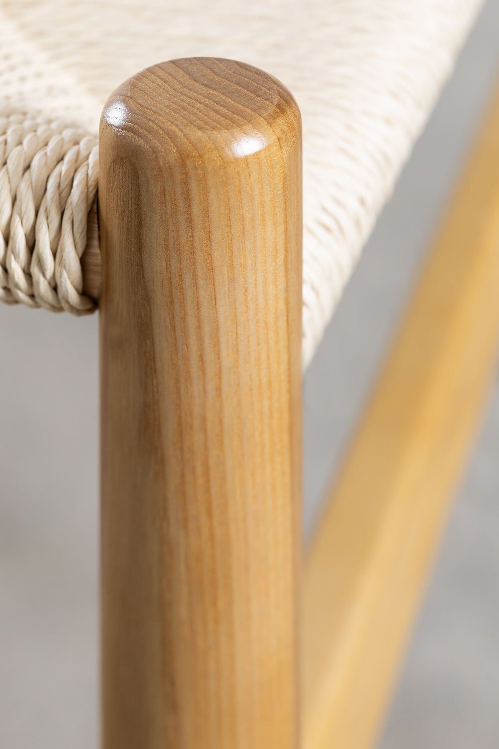 Pakket van 2 nieuwe Noel essenhouten eetkamerstoelen, galerij beeld 7