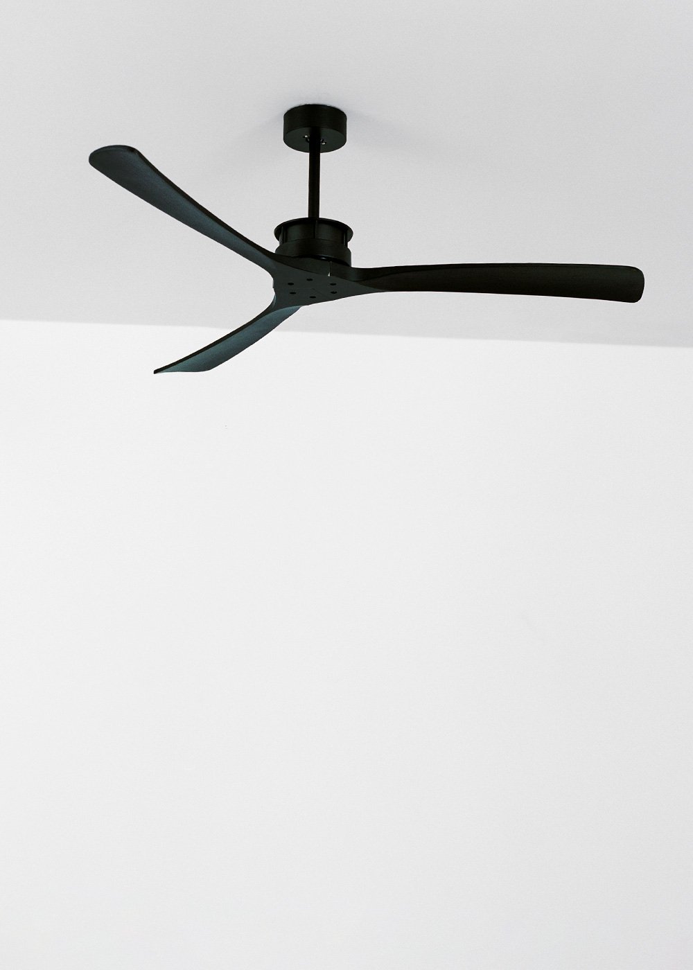 CREATE - WIND LARGE - Plafondventilator 40W silent XL Ø152 cm 100% hout, galerij beeld 2
