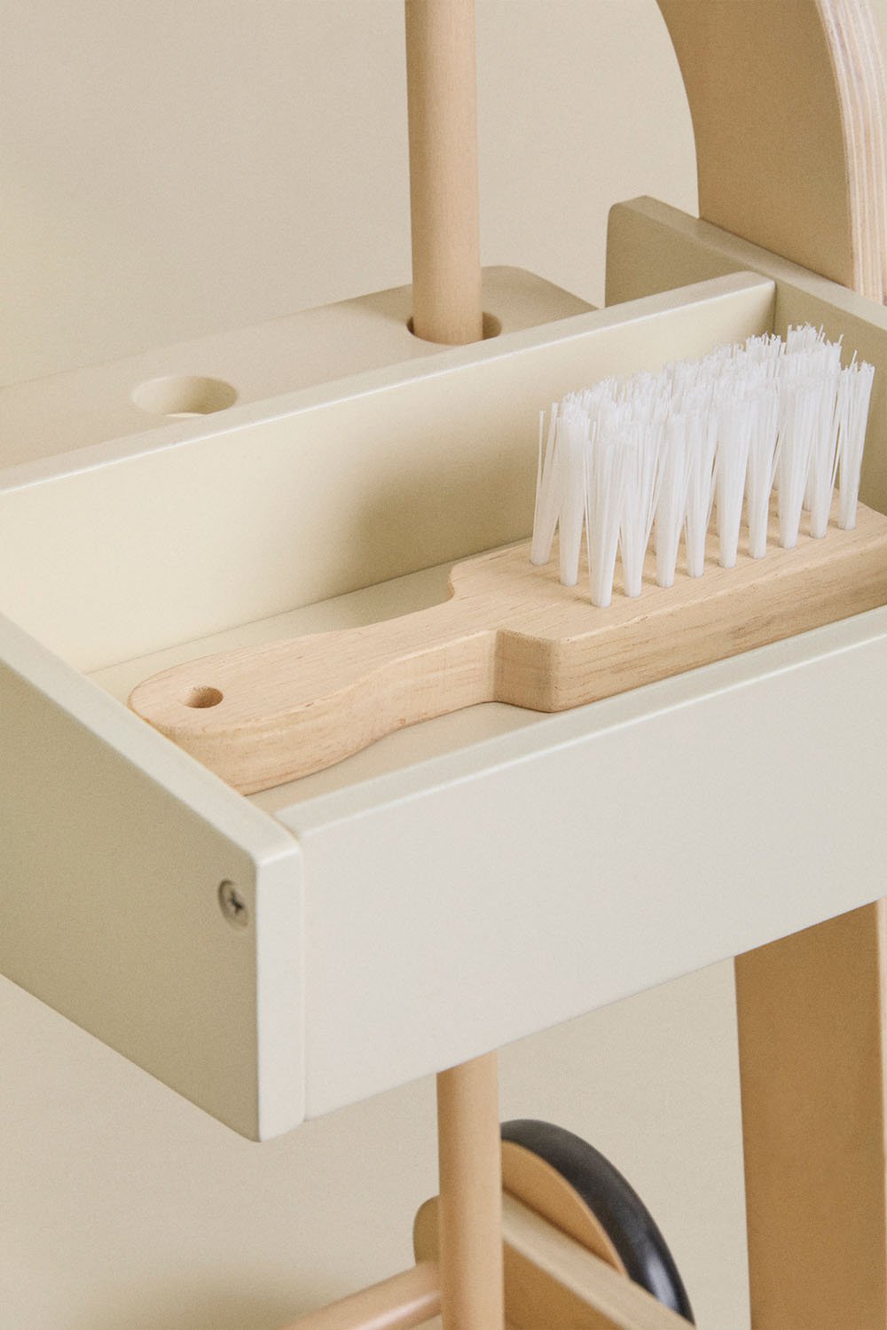 Ashley Kids houten schoonmaakkar, galerij beeld 5