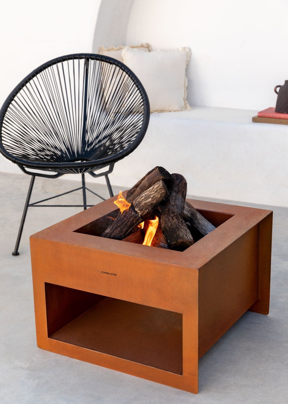 CREATE - FIRE PIT CUBE - Vierkante tuinvuurplaats van cortenstaal, galerij beeld 5