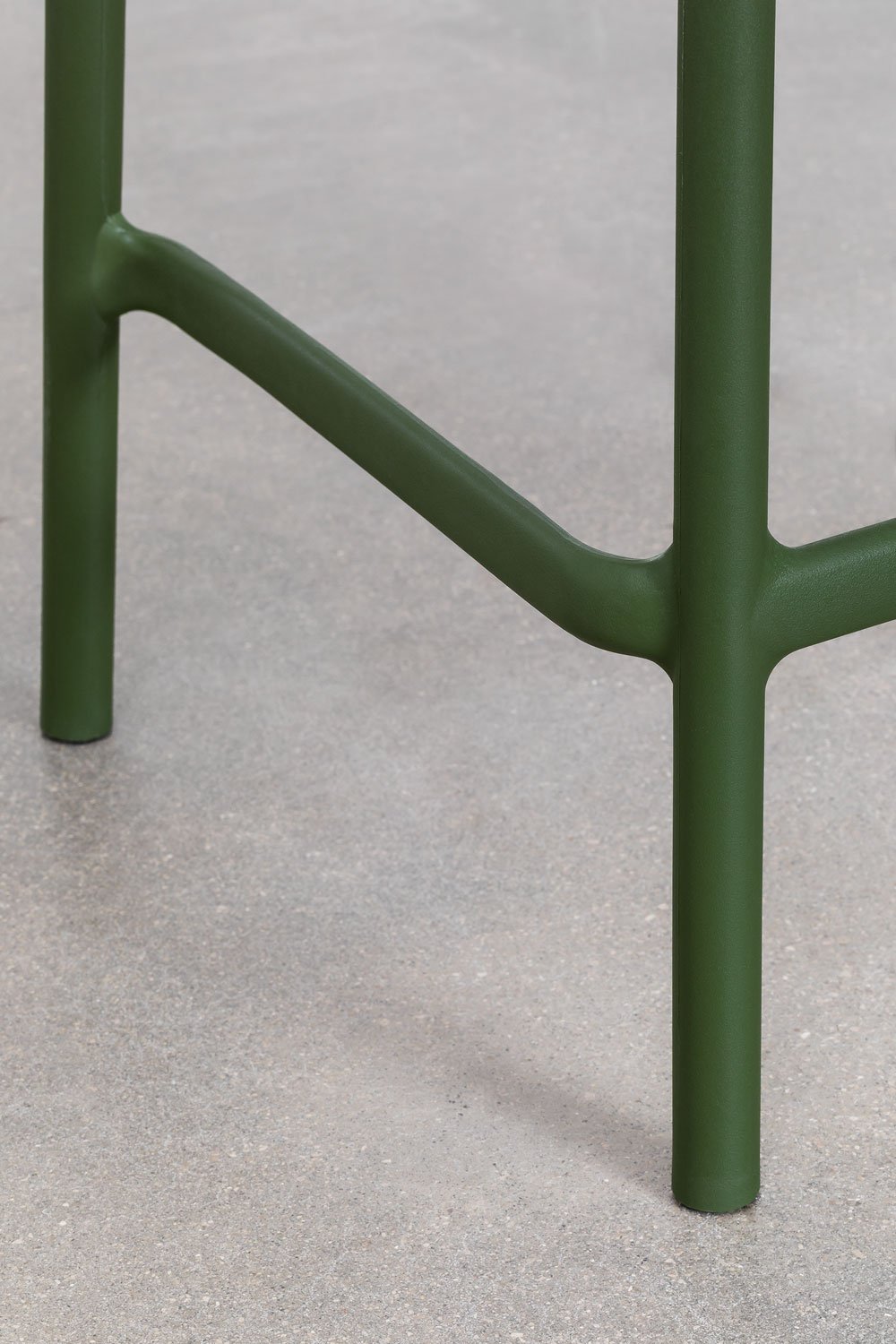 Set van 4 hoge krukken 65 cm stapelbaar van pesto groen Wendell, galerij beeld 6