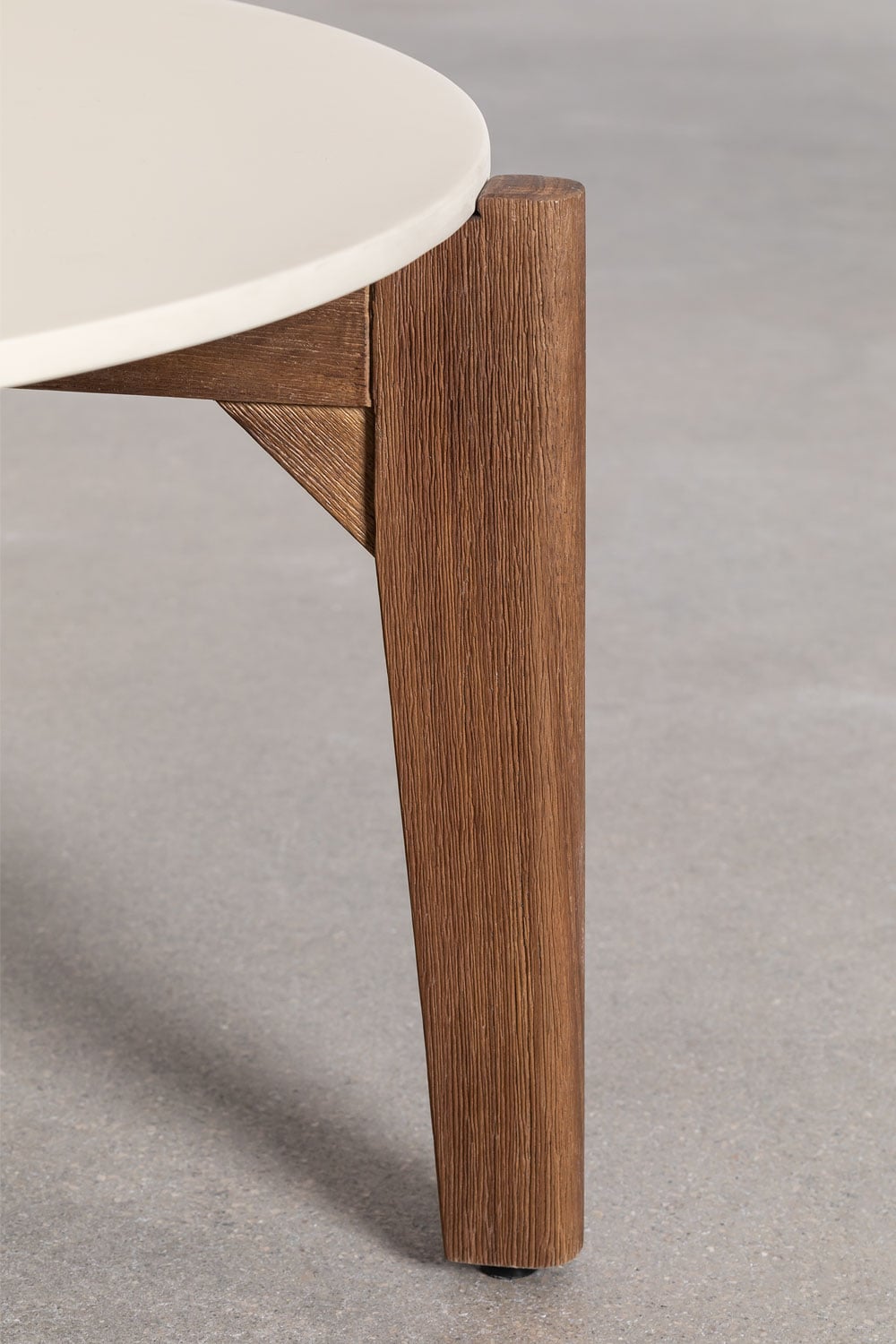 Ronde tuinsalontafel in cement en acaciahout Xajul, galerij beeld 3