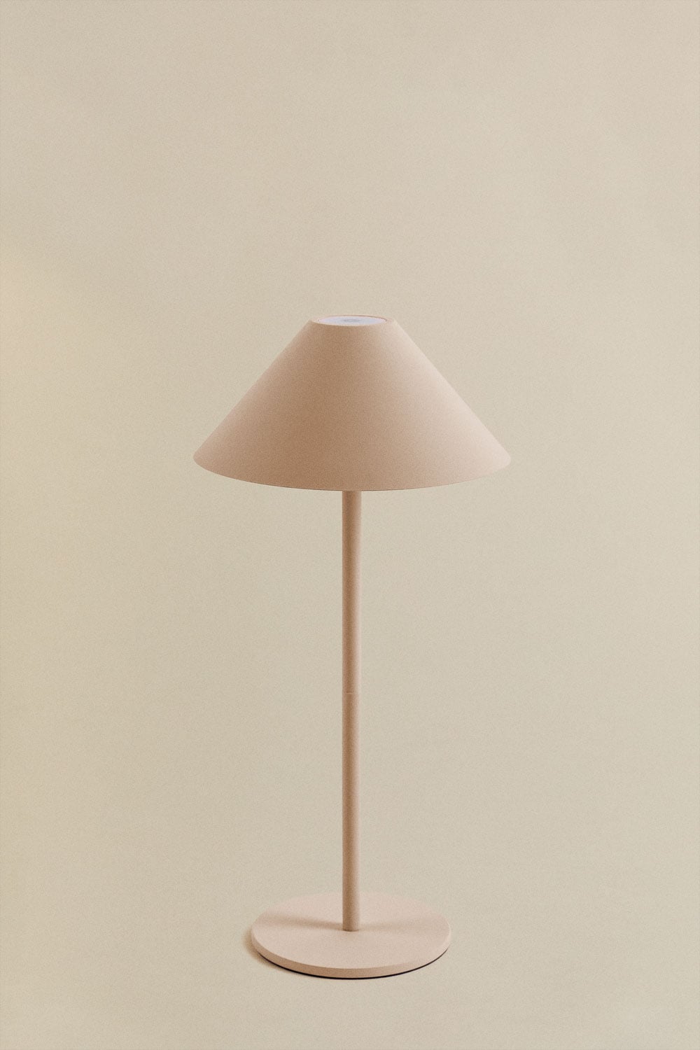 Draadloze LED-tafellamp van ijzer Nebida, galerij beeld 3