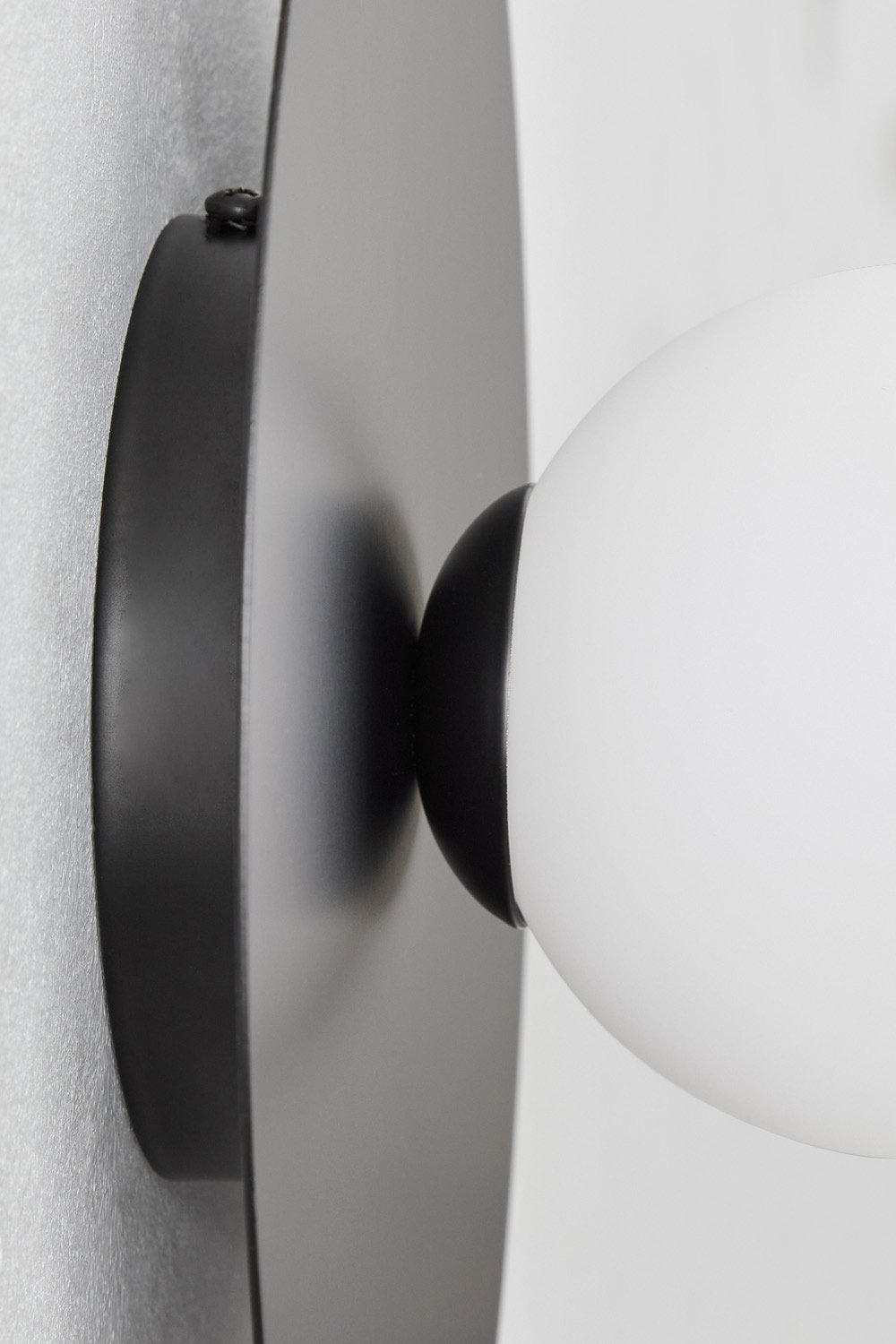 Jorien glazen bol wandlamp     , galerij beeld 5