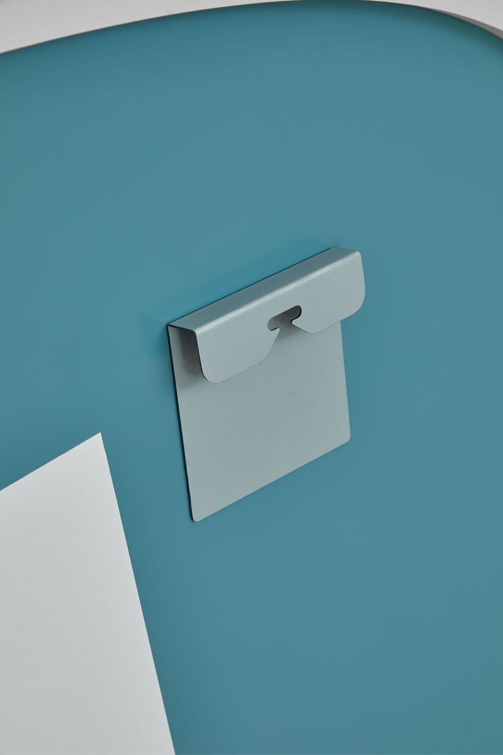 Onregelmatige wandspiegel 140x75 cm voor badkamer met LED-licht en anti-condens Riben, galerij beeld 9