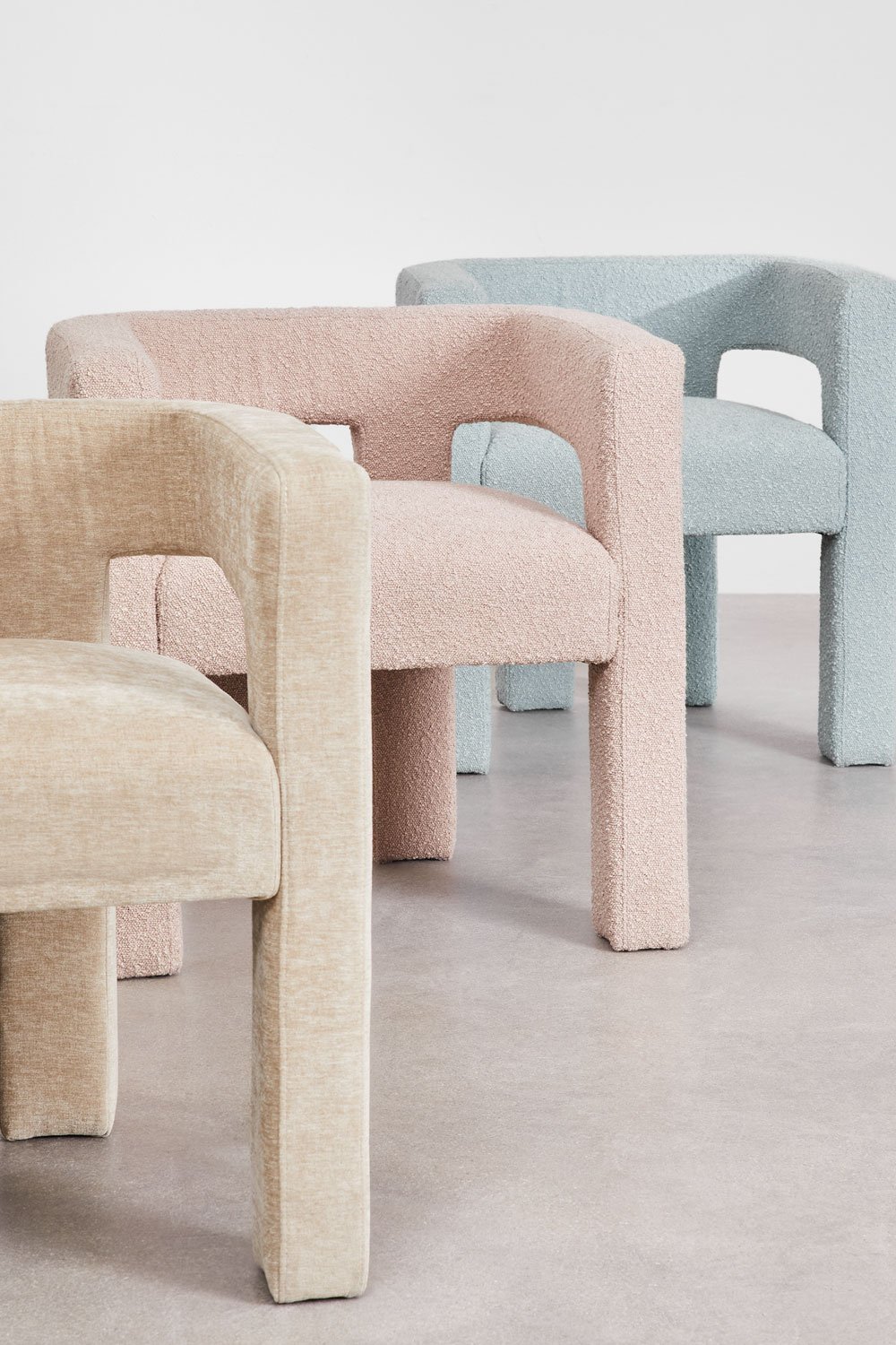 Set van 4 gestoffeerde eetkamerstoelen Liara met armleuningen, galerij beeld 9