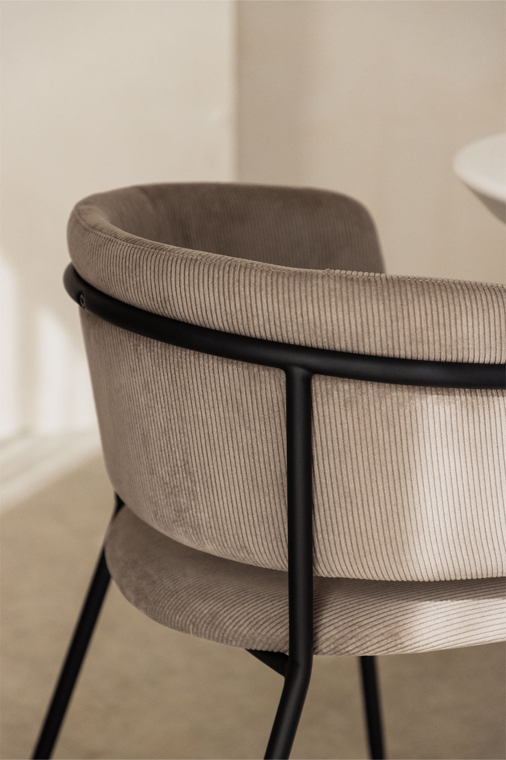 Set van 2 Nalon gestoffeerde eetkamerstoelen, galerij beeld 2