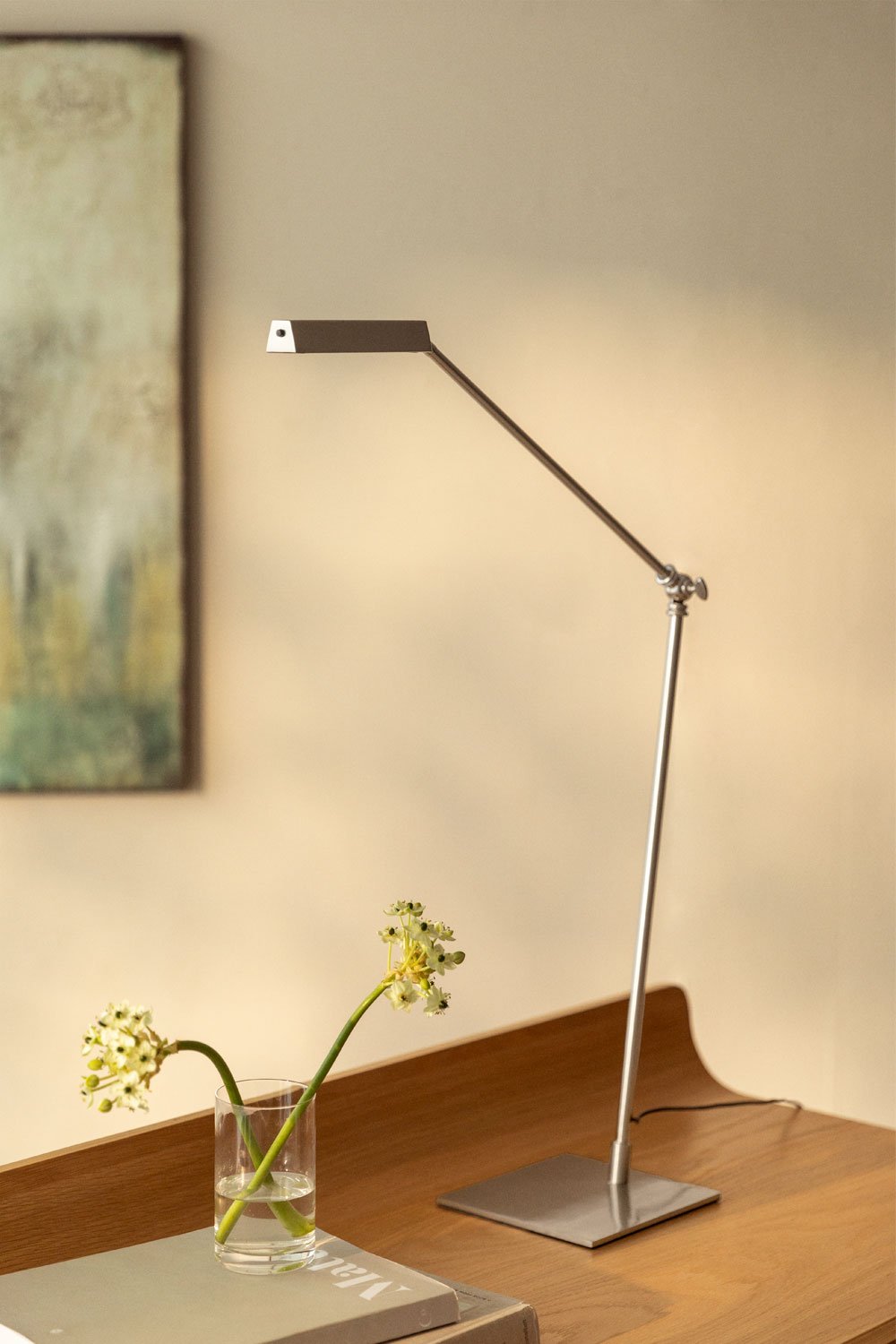 Valtyn ijzeren LED tafellamp, galerij beeld 1
