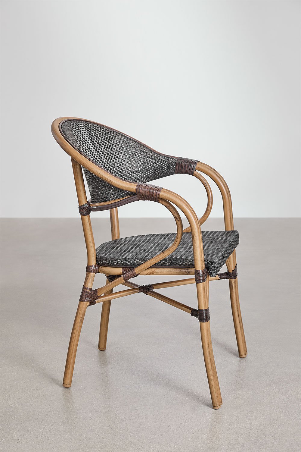 Pakket van 2 Brielle Bistro Classic stapelbare eetkamerstoelen met armleuningen in textileen en aluminium, galerij beeld 2