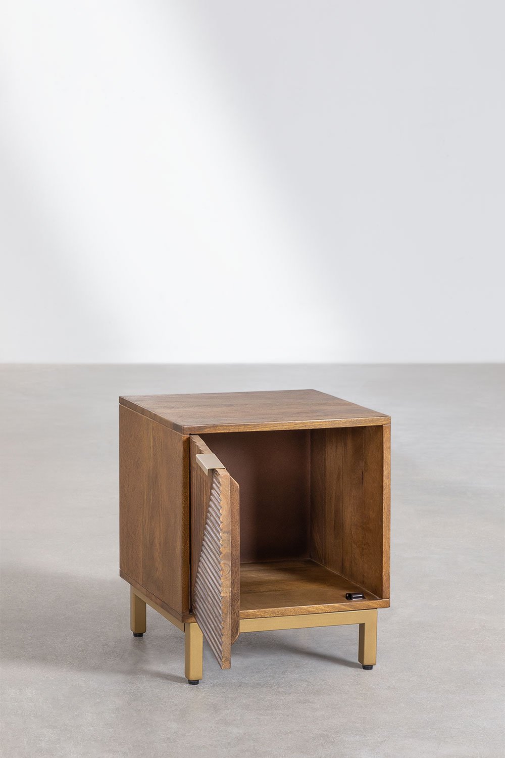 Set van 2 nachtkastjes van mangohout Baty, galerij beeld 4