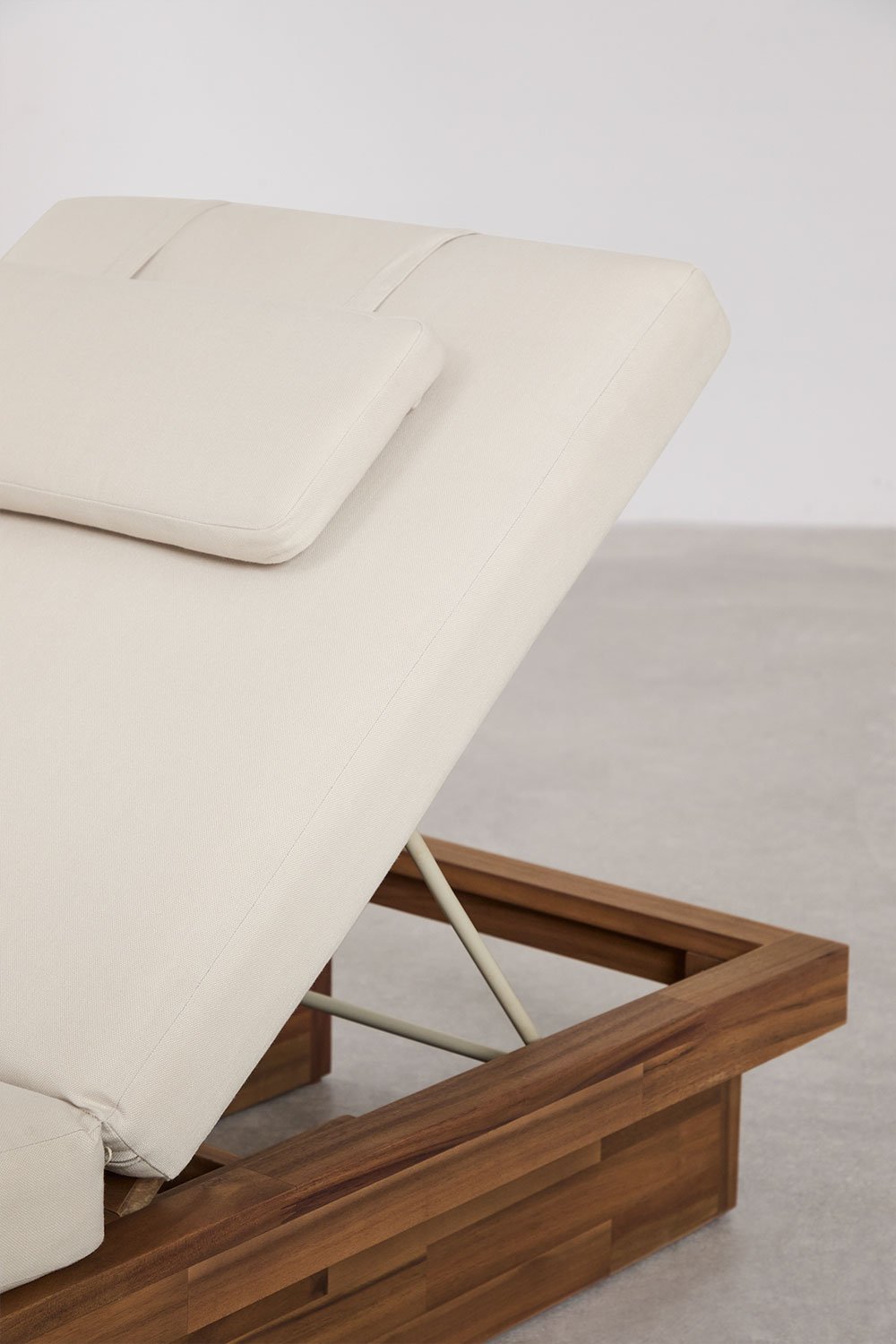 Set van 2 verstelbare ligstoelen van acaciahout met kussen Dailin, galerij beeld 6