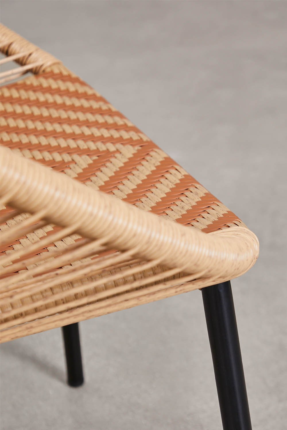 Cintia stapelbare tuinstoel in ijzer en synthetisch wicker, galerij beeld 6