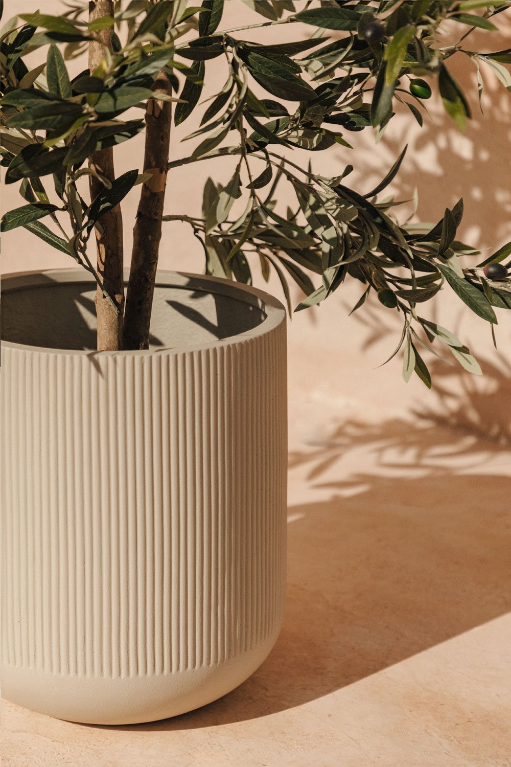 Raiden buiten plantenbak in polystone, galerij beeld 2