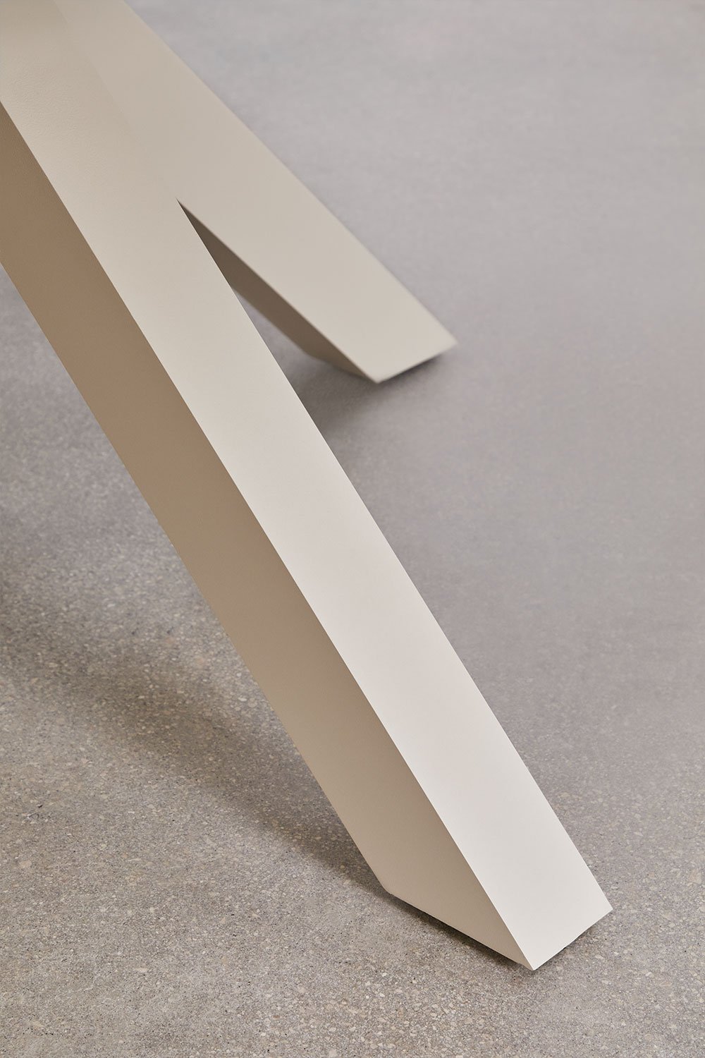 Set van 145-200x145 cm Barces ronde uitschuifbare tafel en 6 Karena aluminium stapelbare tuinstoelen met armleuningen, galerij beeld 5