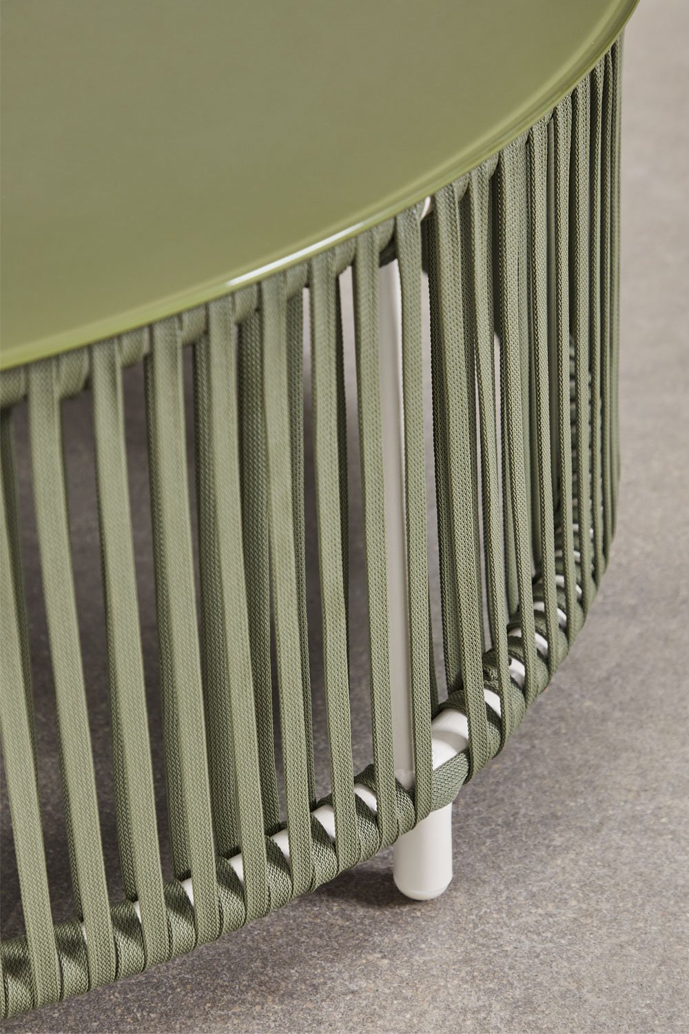 Tuinset met een 2-zitsbank, 2 fauteuils en salontafels van aluminium en Sophie gevlochten touw., galerij beeld 16