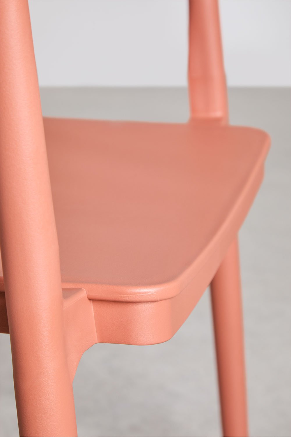 Stapelbare eetkamerstoelen set van 6 met armleuningen in ivoorkleurig polypropyleen, galerij beeld 5