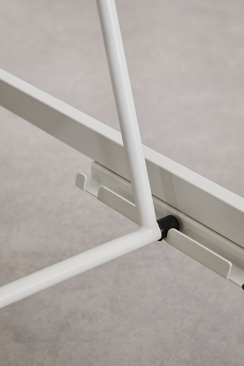 Set van 2 verstelbare ligstoelen en bijzettafel van staal Marietta, galerij beeld 8