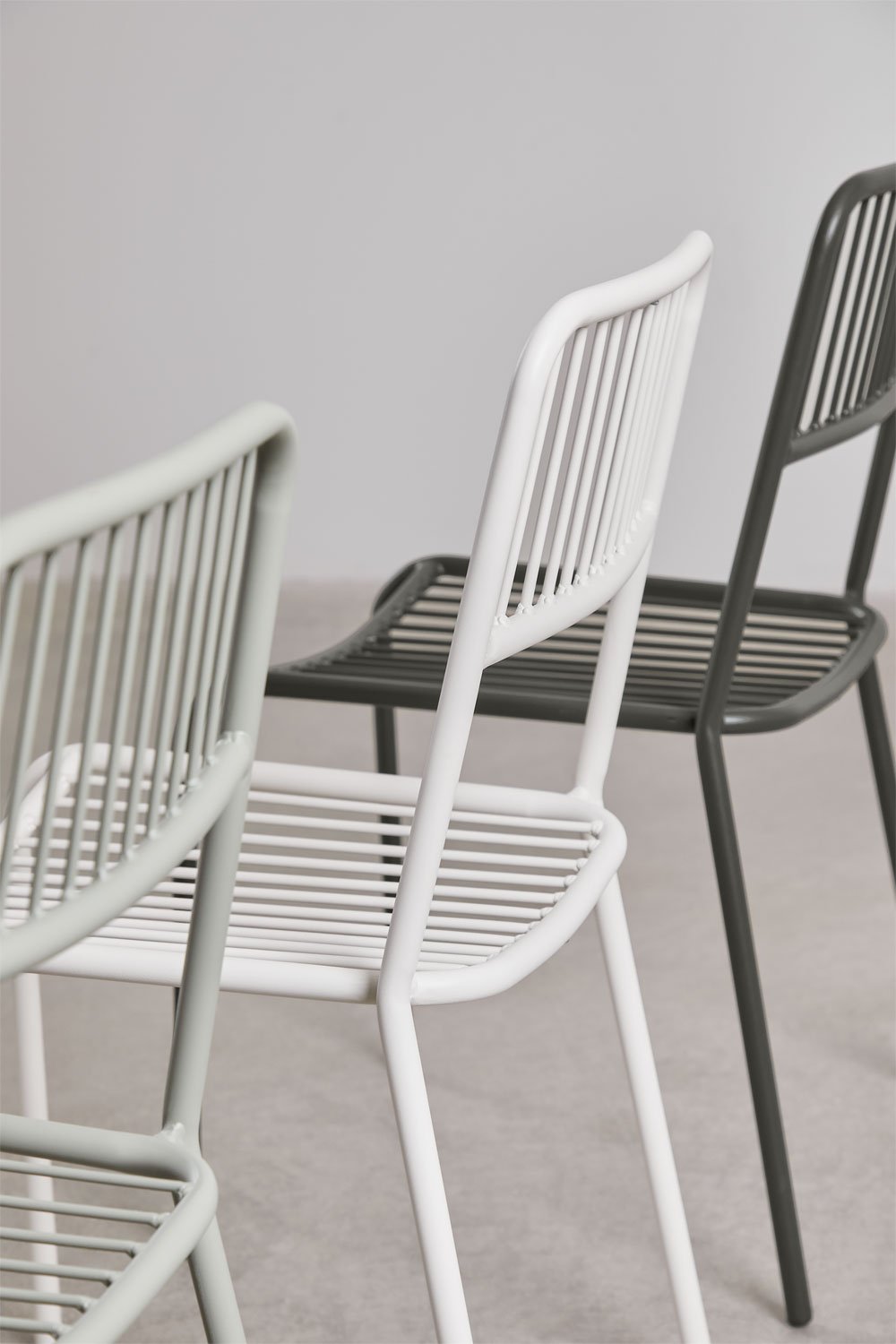 Set van 2 stapelbare tuinstoelen van staal Elton, galerij beeld 9