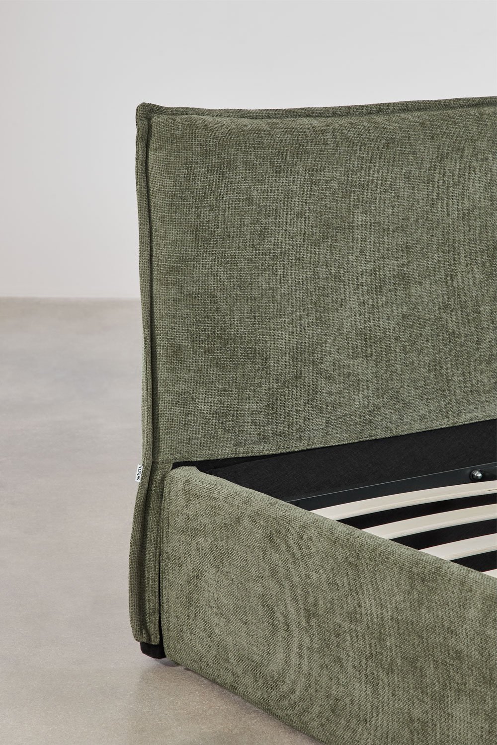 Bed voor matras 180x200 cm met opklapbare bedbodem in saliegroen chenille Lorea, galerij beeld 5