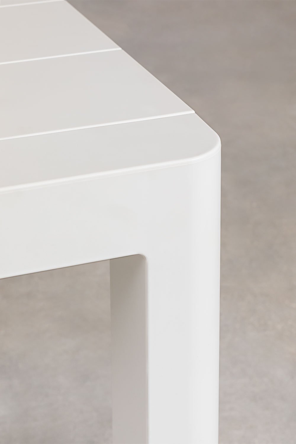 Rechthoekige 220x100 cm Arnadine tafelset en 8 stapelbare tuinstoelen met armleuningen van polypropyleen Omara, galerij beeld 4