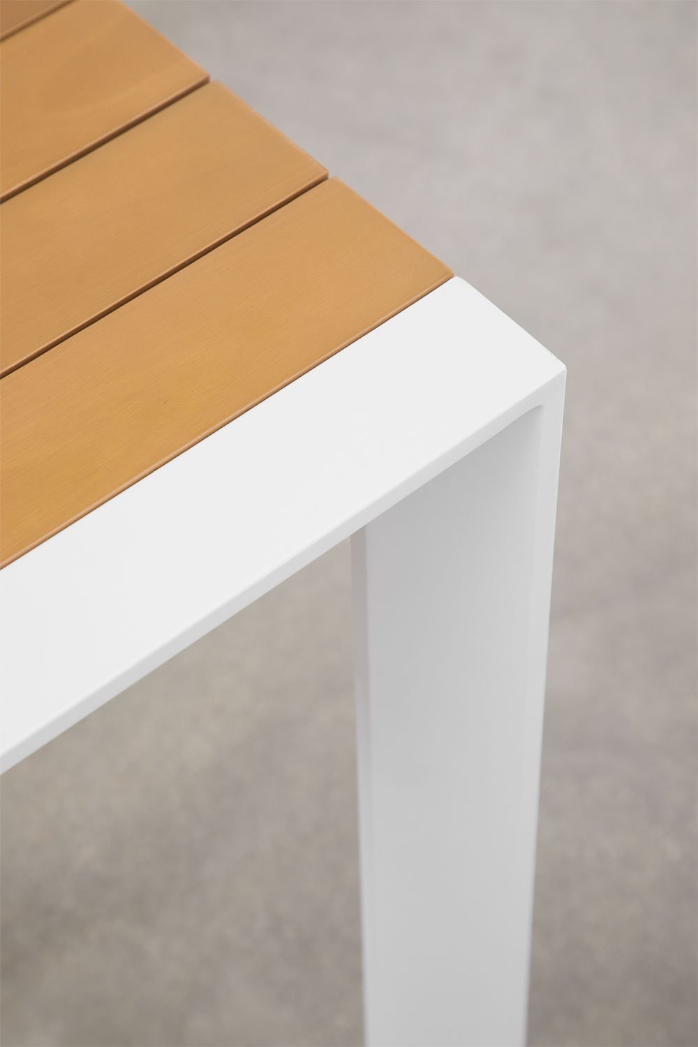 Archer Classic tuintafel van eucalyptushout en aluminium, galerij beeld 4