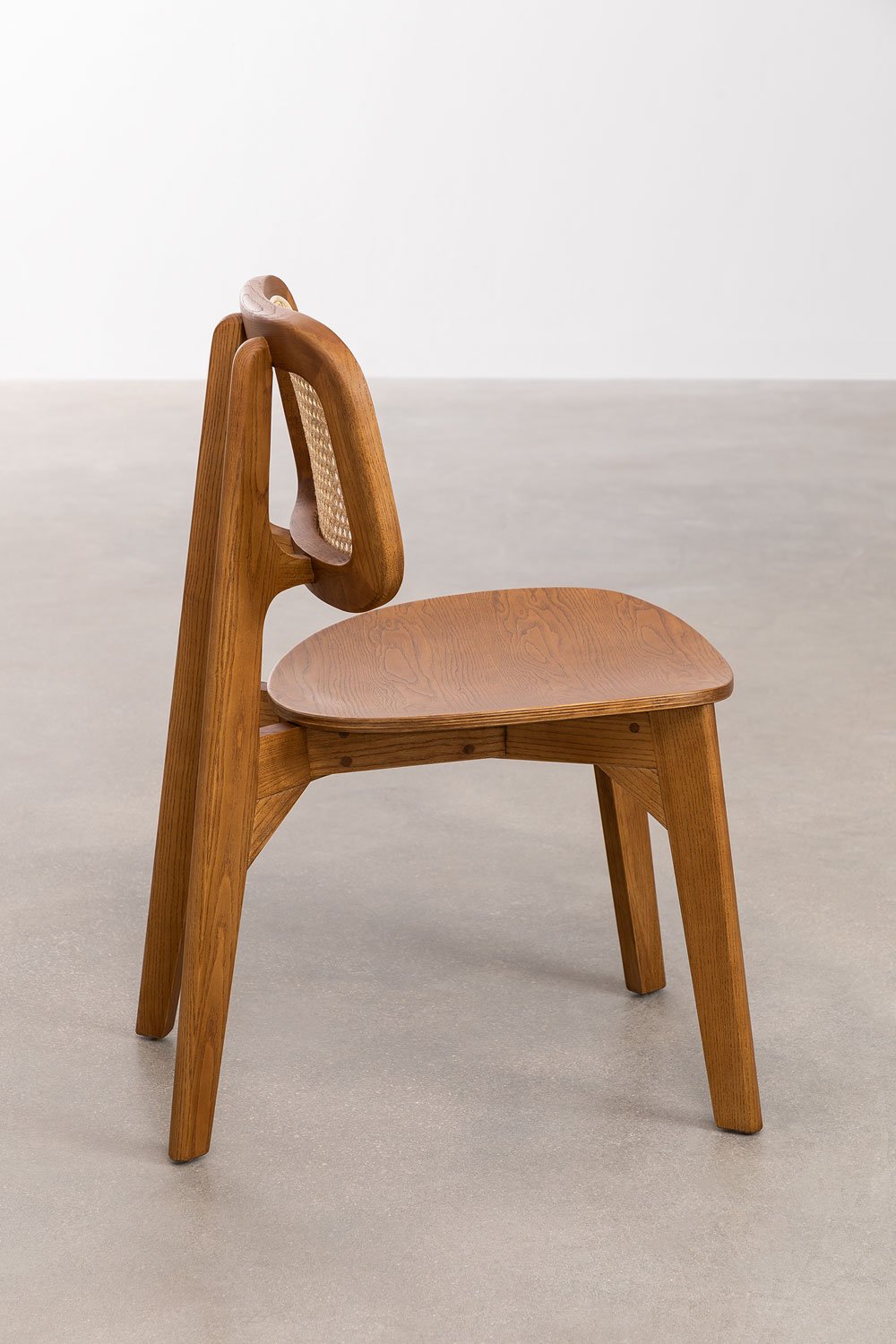 Pakket van 2 Defne houten eetkamerstoelen, galerij beeld 3