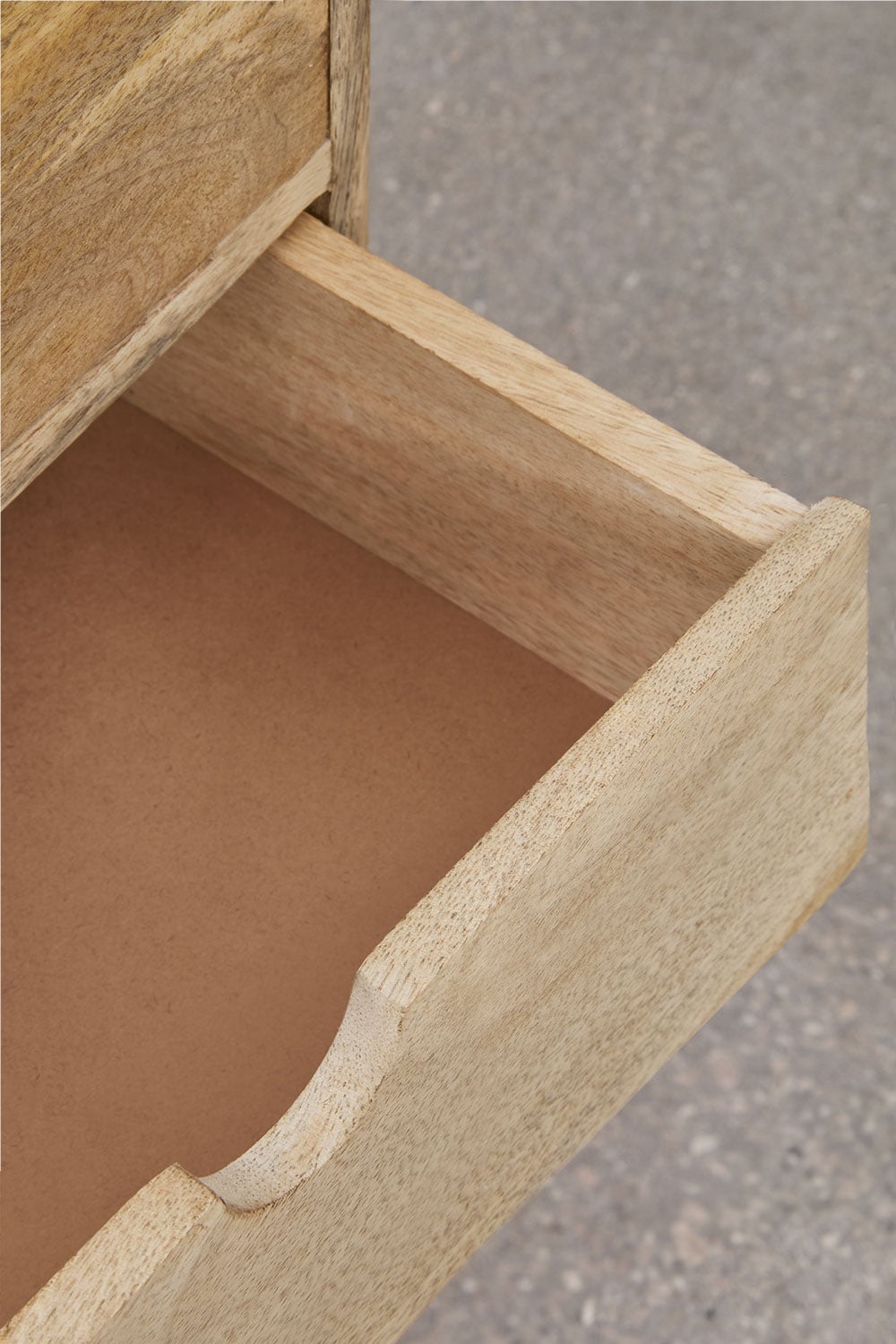 Pack van 2 rechthoekige nachtkastjes 30x25 cm van Yulara mangohout, galerij beeld 6