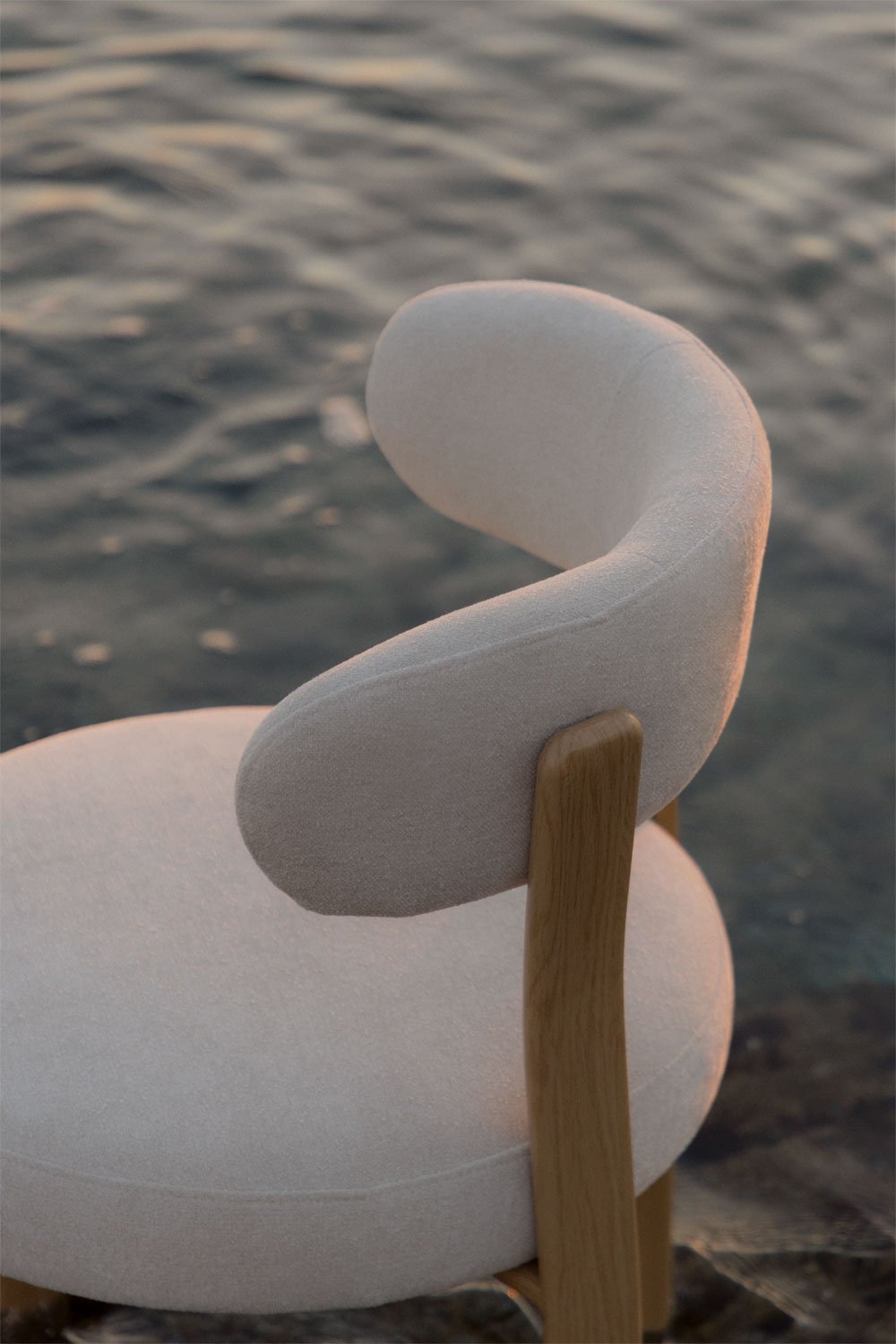 Set van 2 gestoffeerde eetkamerstoelen van ijzer Jolie, galerij beeld 4