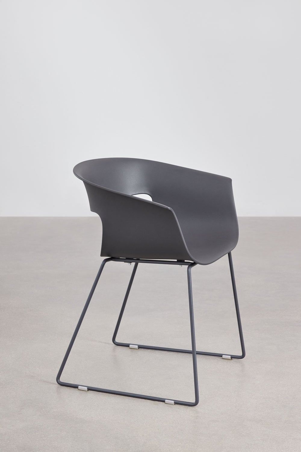 Set van 4 tuinstoelen van polypropyleen en staal Alanys, galerij beeld 4