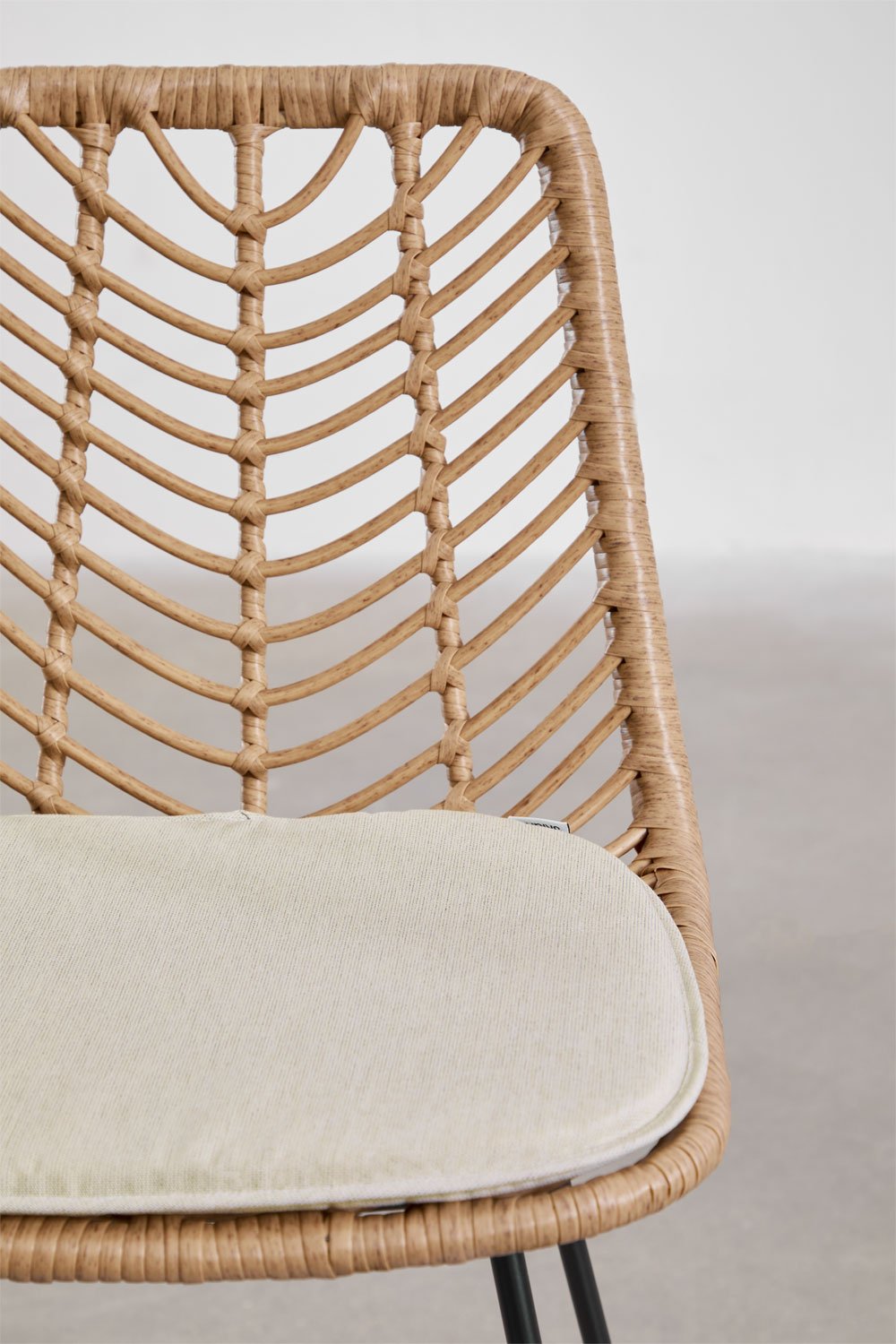 Hoge kruk in Gouda Natural synthetisch rotan, galerij beeld 4