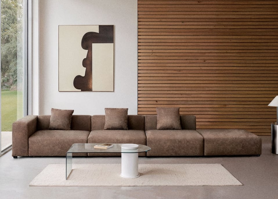 Bruna modulaire hoekbank links met 3 delen met hoge armleuning en poef ↔︎450 cm - Bruin koffie suède