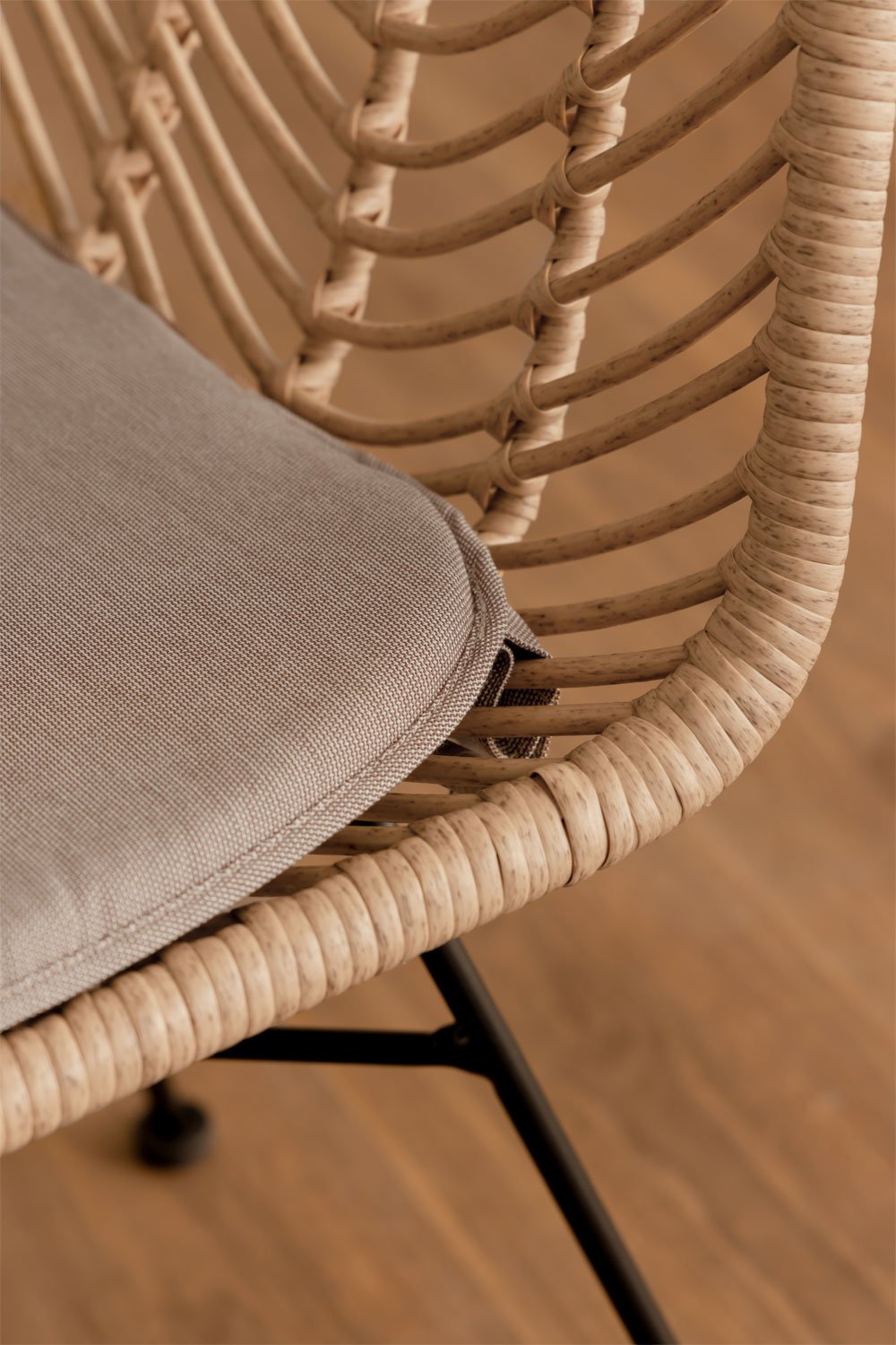 Verpakking van 4 Gouda Natural synthetische rotan eetkamerstoelen, galerij beeld 2