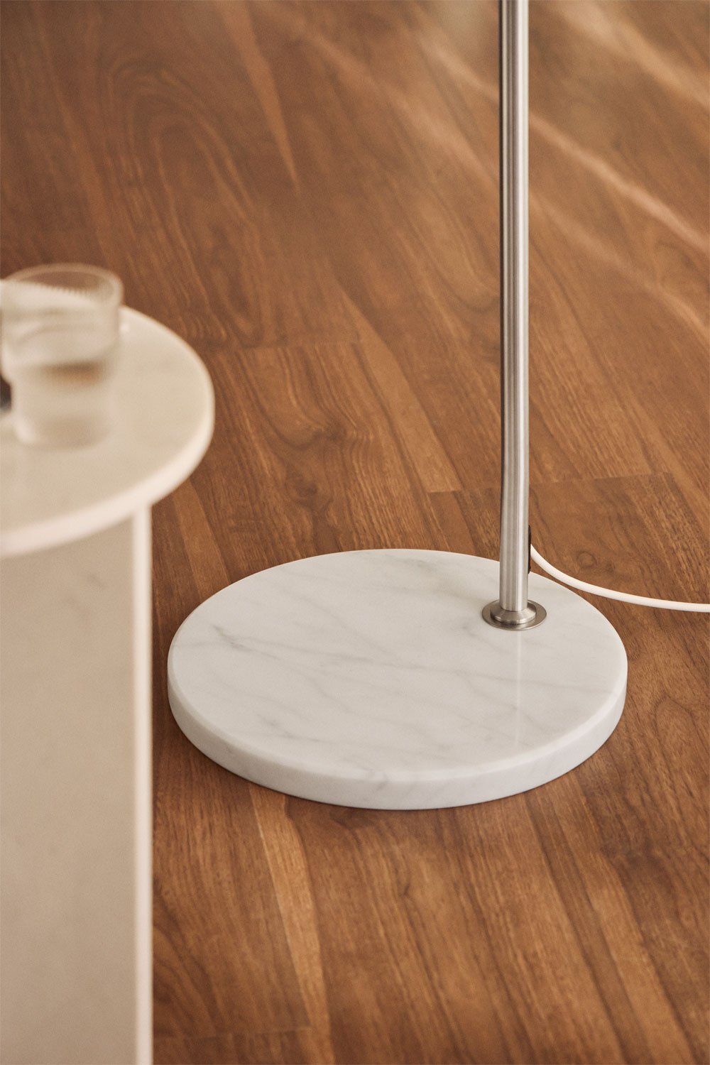 Diala ijzeren vloerlamp, galerij beeld 2