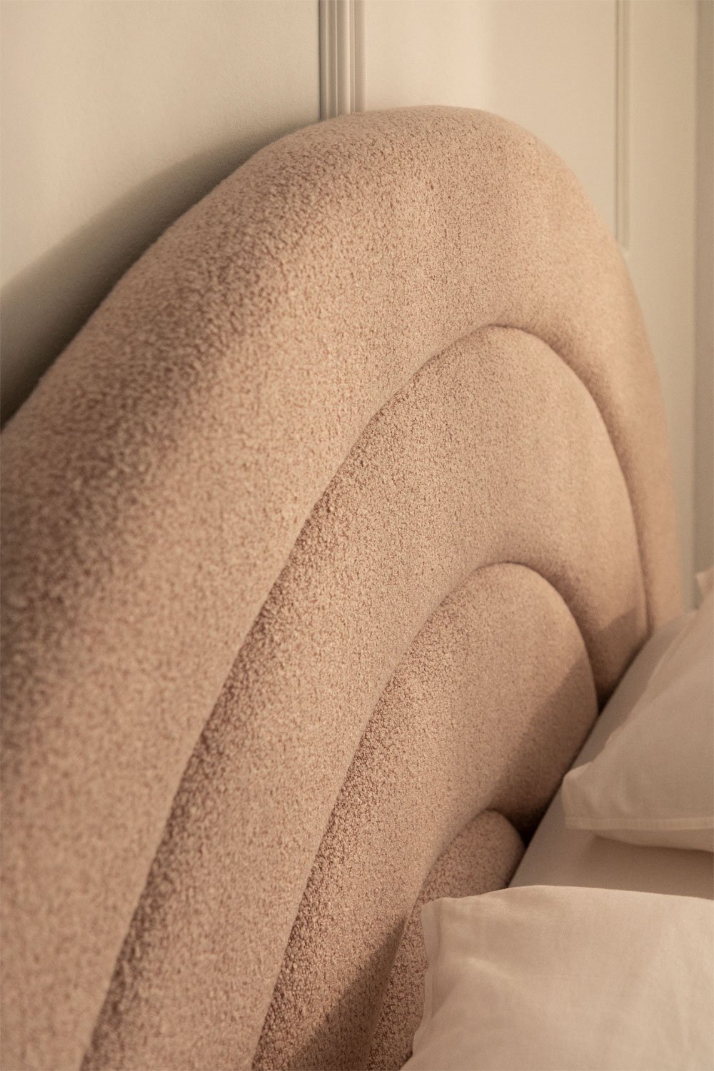 Bed met opbergruimte in bouclé stof Borzensi, galerij beeld 2