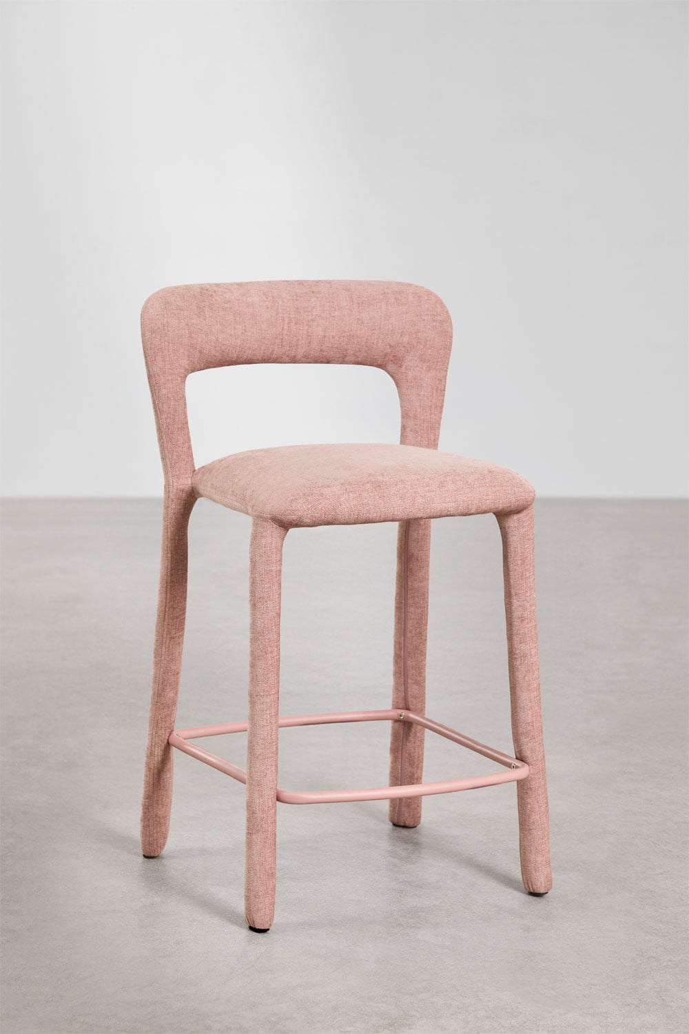 Set van 2 hoge krukken 65 cm met rugleuning van chenille kwarts roze stof Brusel, galerij beeld 3