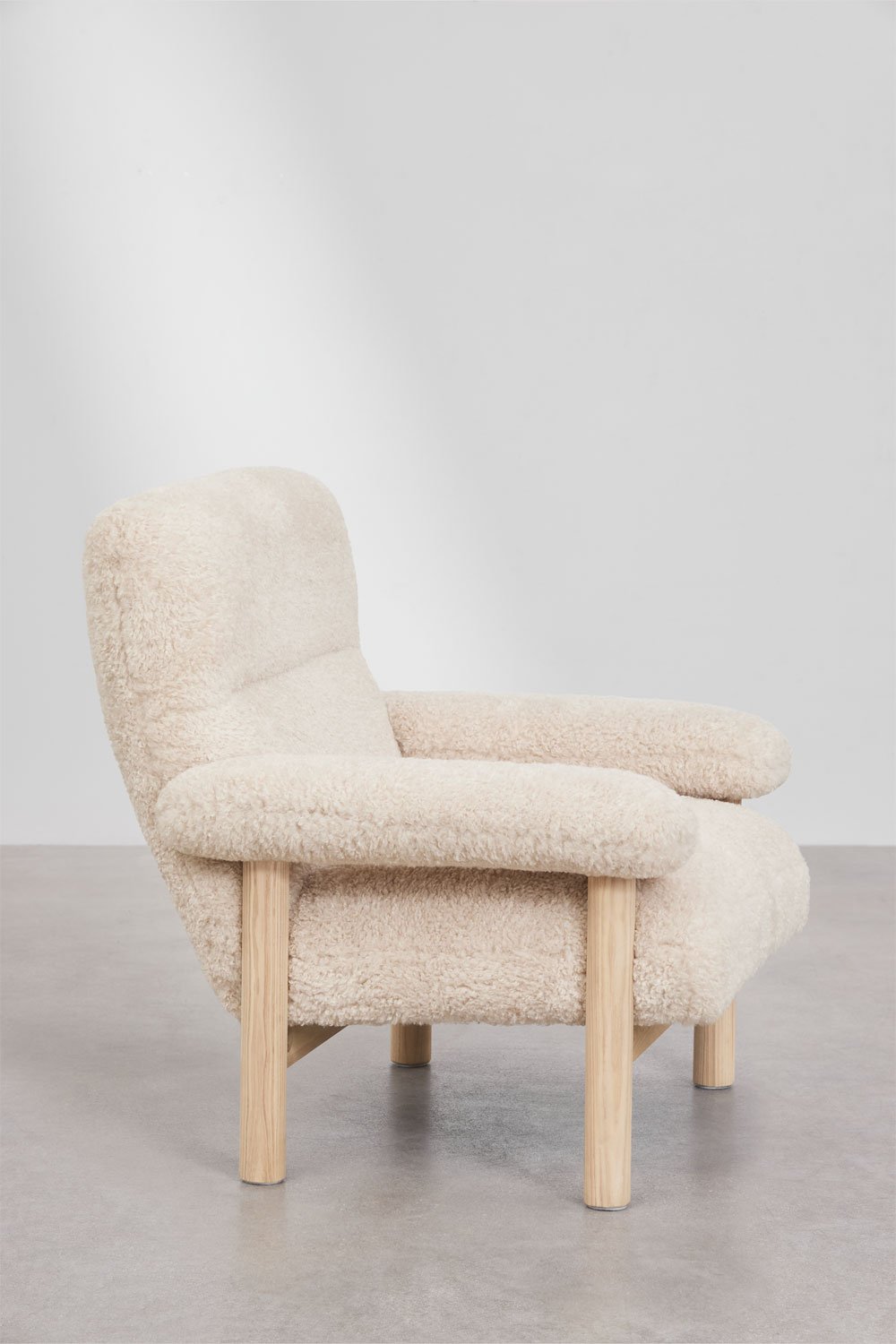 Set van 2 Bernia gestoffeerde essenhouten fauteuils, galerij beeld 5