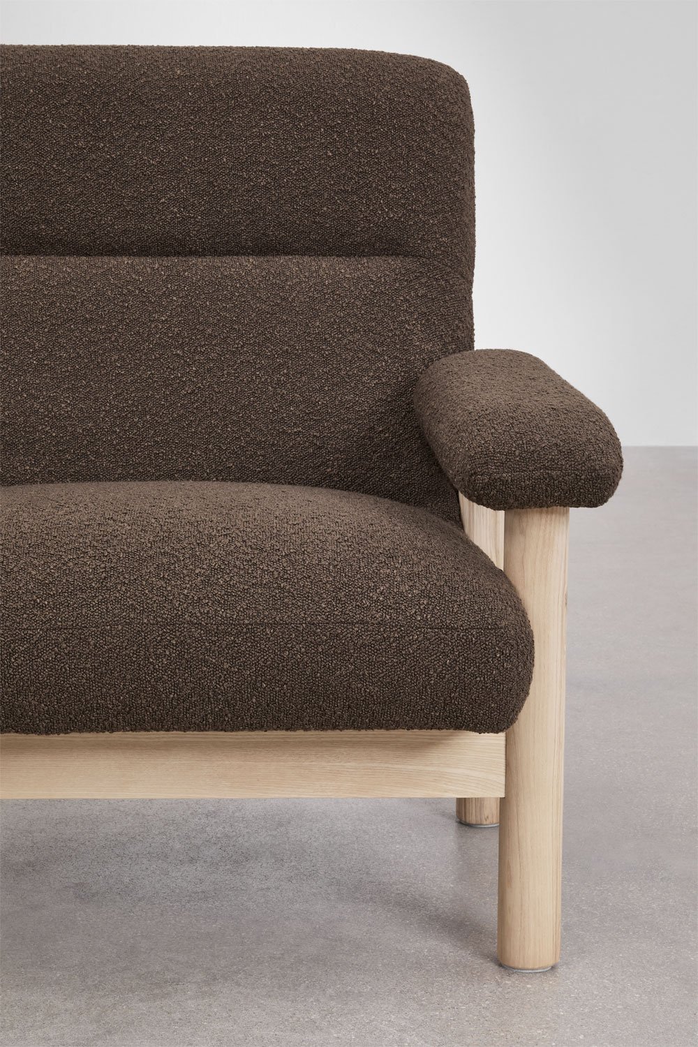 Set van 2 Bernia gestoffeerde essenhouten fauteuils, galerij beeld 4