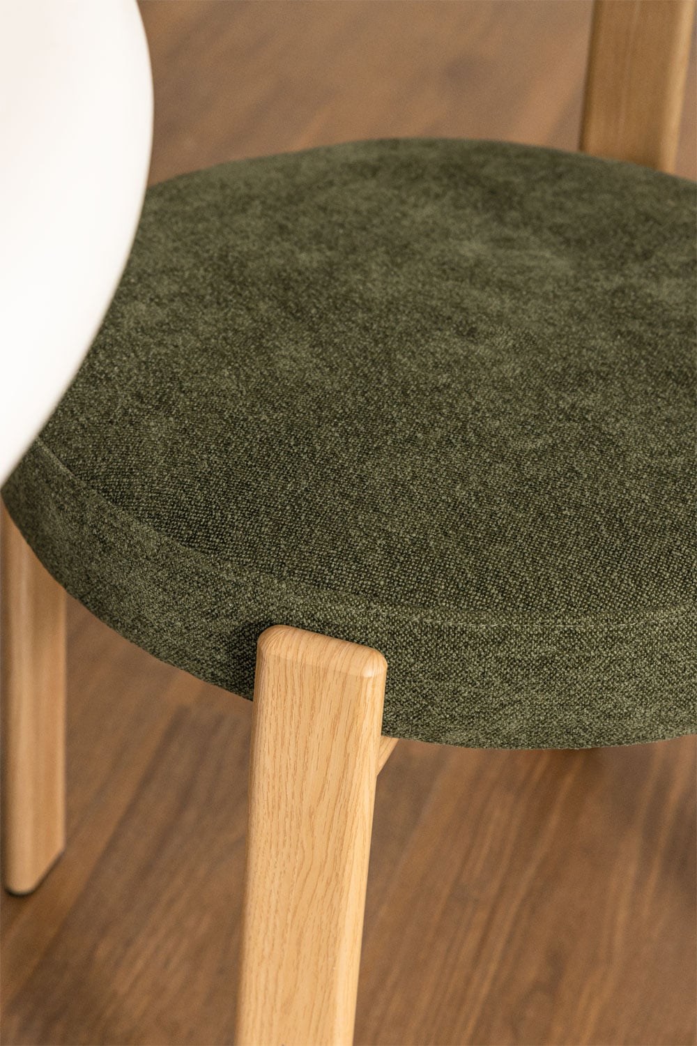 Set van 4 gestoffeerde eetkamerstoelen van ijzer Jolie, galerij beeld 2