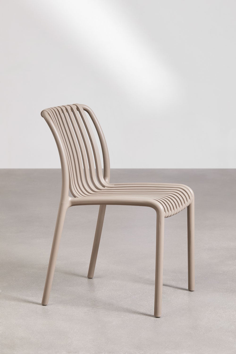 Set van 4 stapelbare eetkamerstoelen van Wendell polypropyleen  , galerij beeld 2