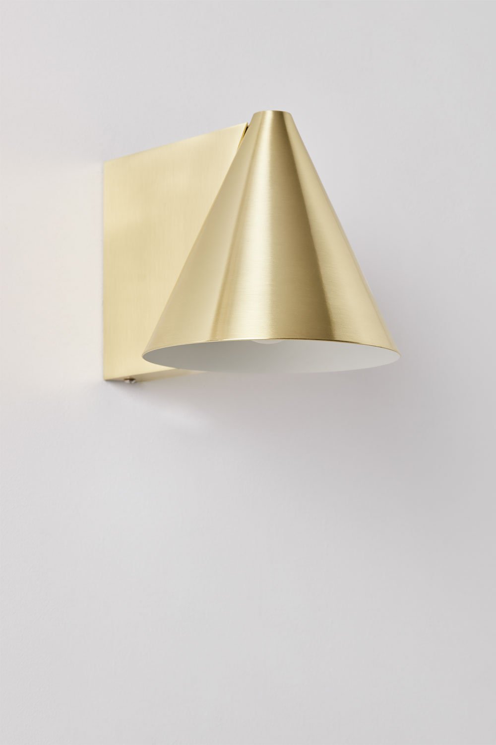 Bicorp ijzeren wandlamp, galerij beeld 1