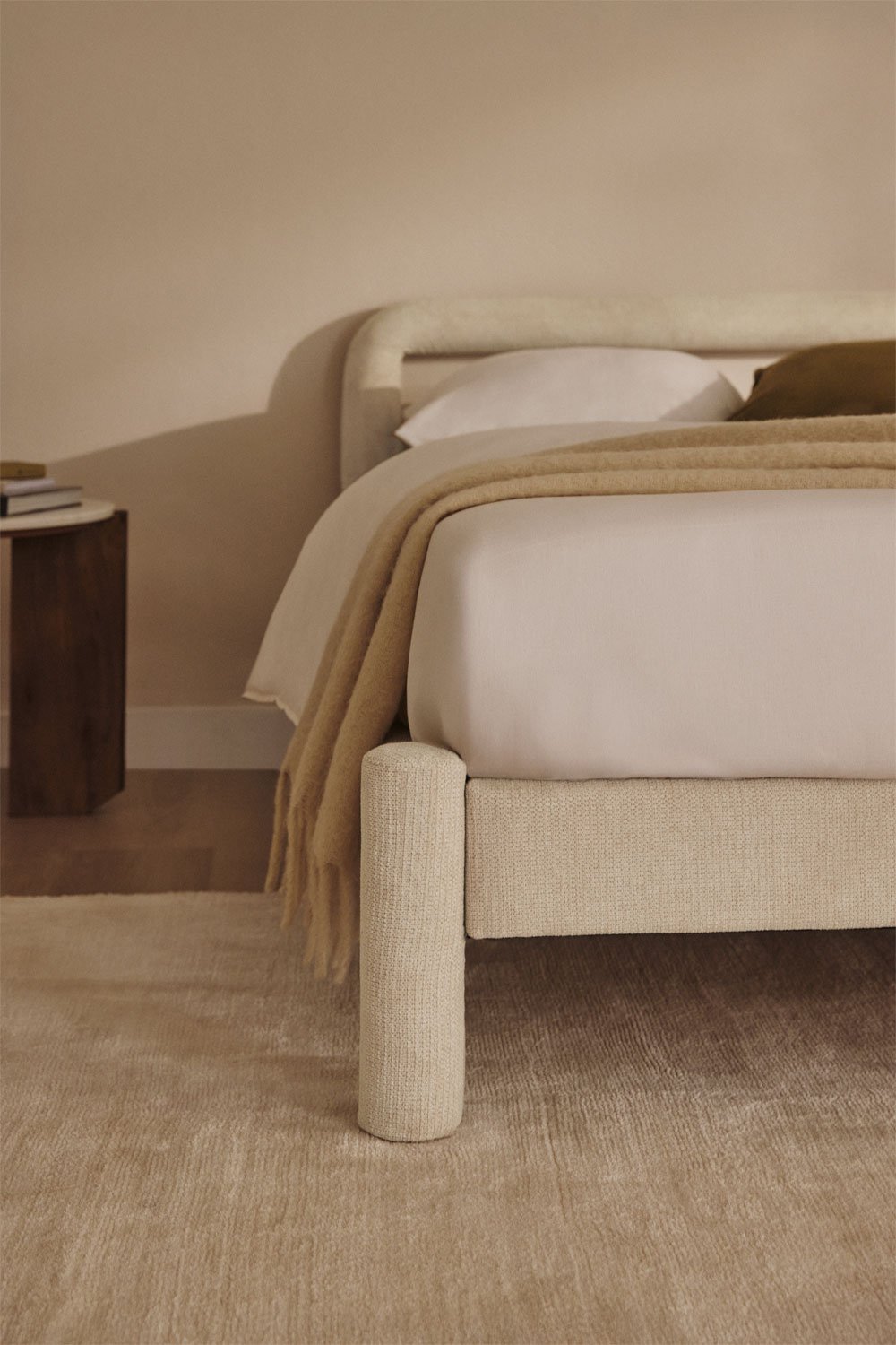 Eneko chenille bed, galerij beeld 2